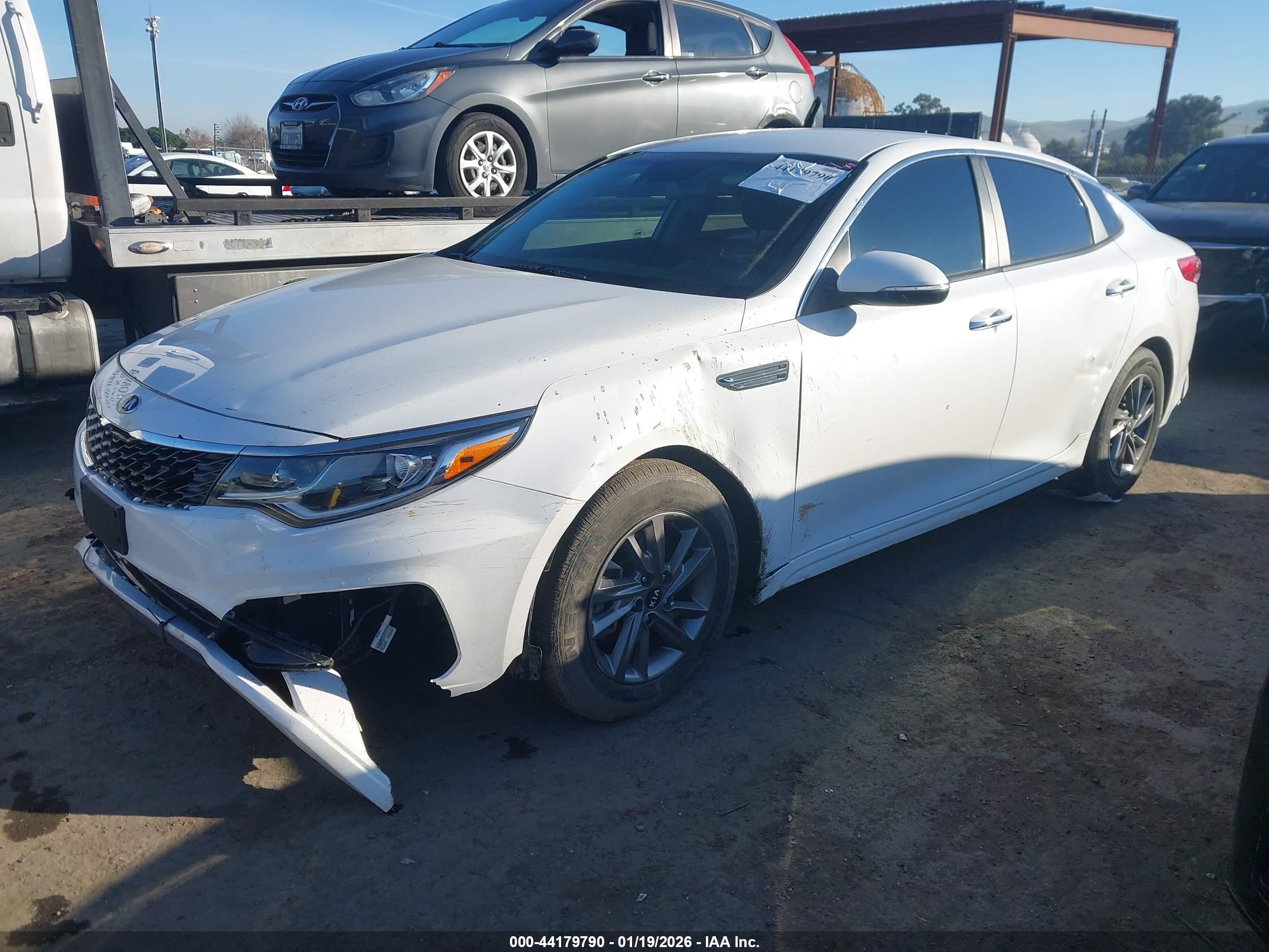 KIA OPTIMA image 2