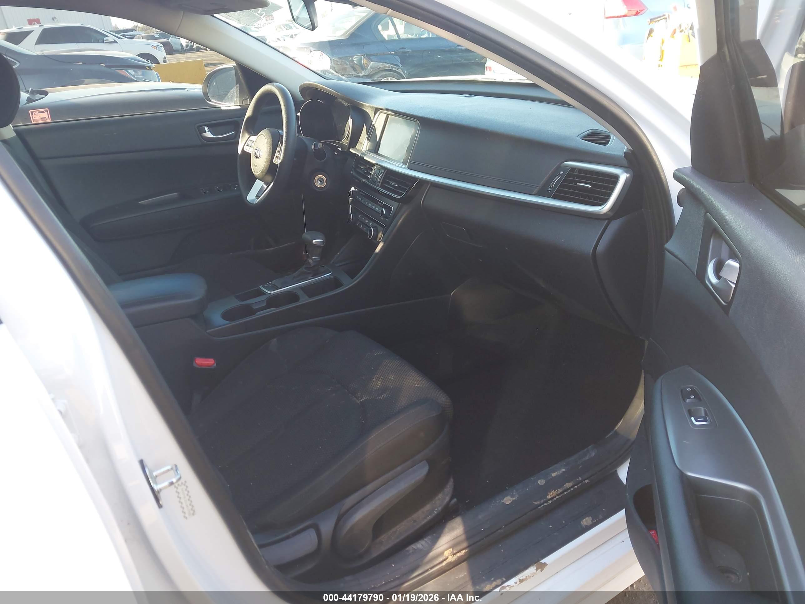 KIA OPTIMA image 5