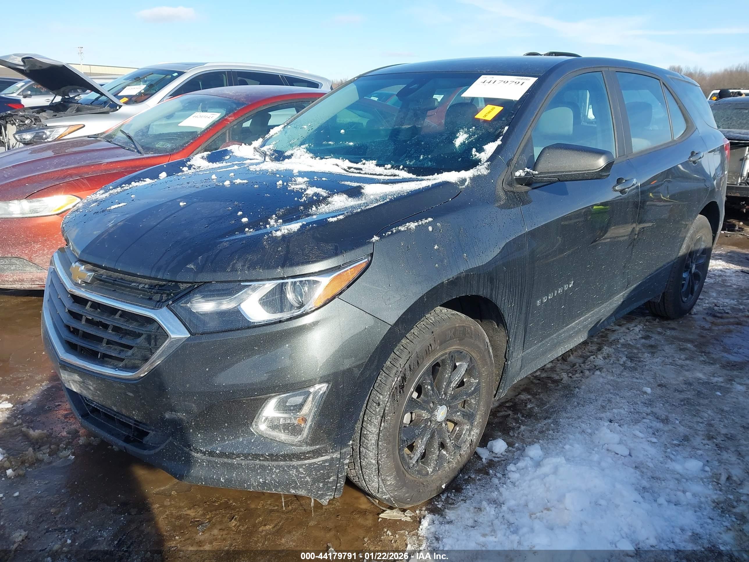 CHEVROLET EQUINOX image 2