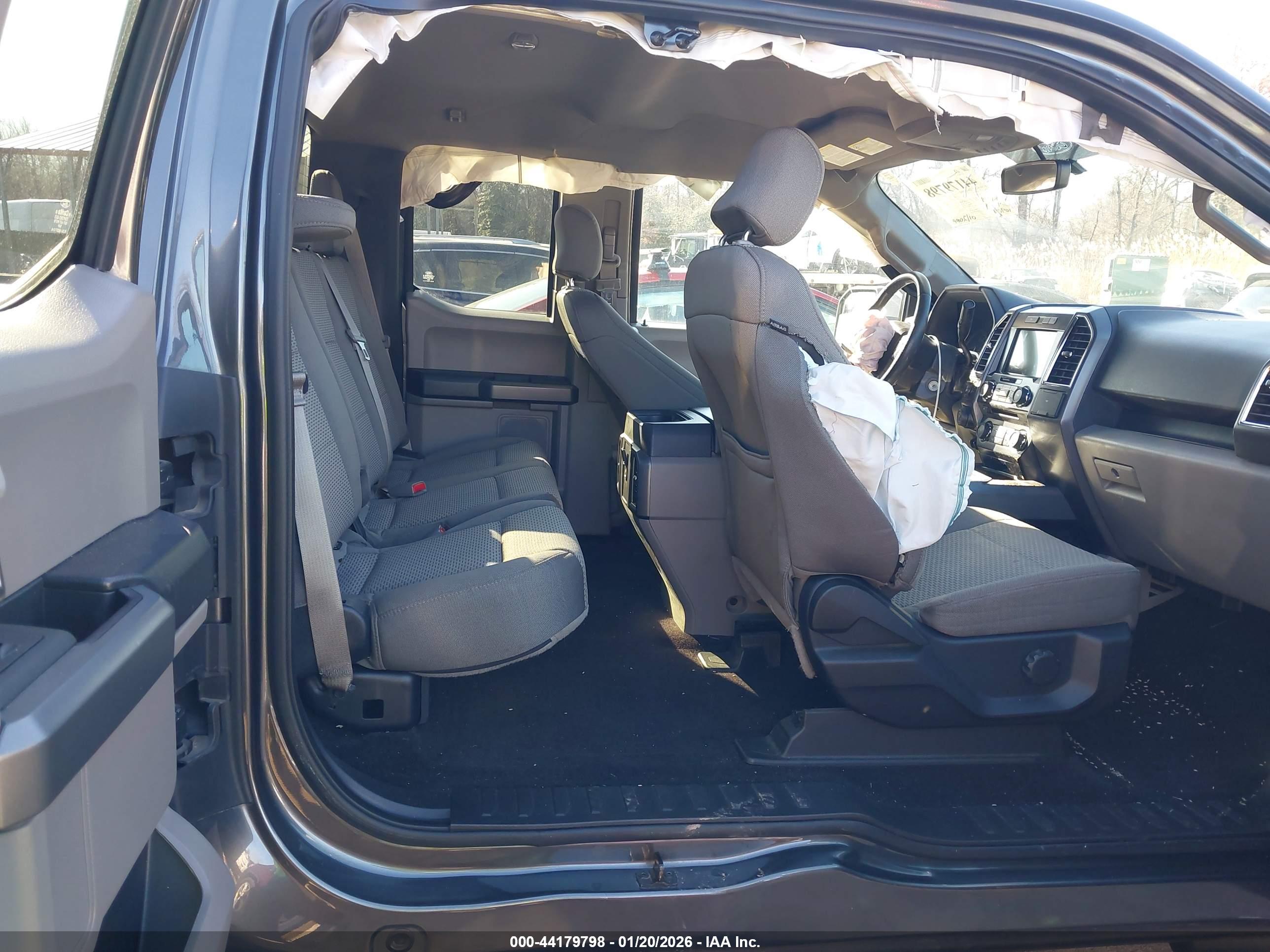 FORD F-150 image 8