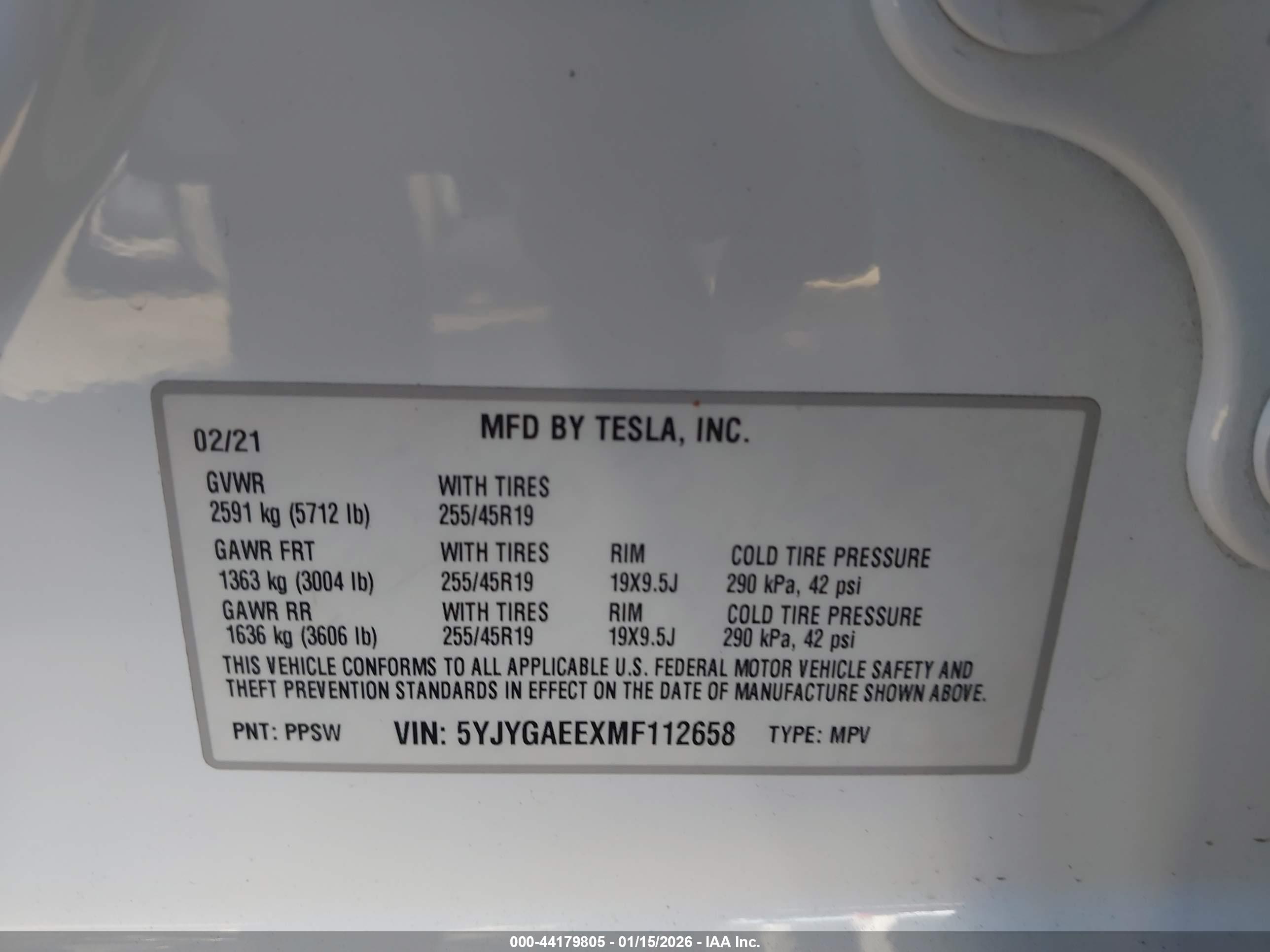 TESLA MODEL image 9