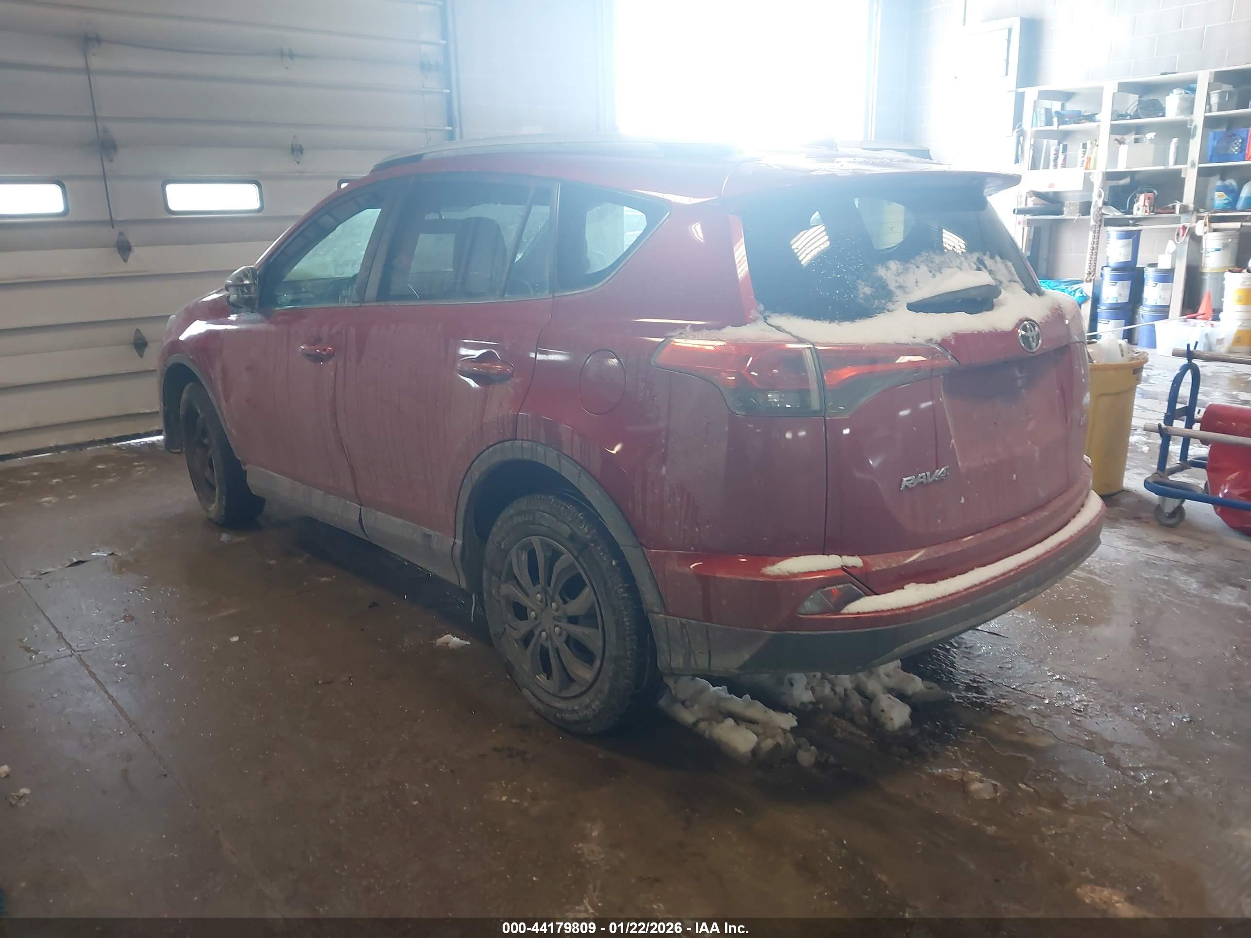 TOYOTA RAV4 image 3