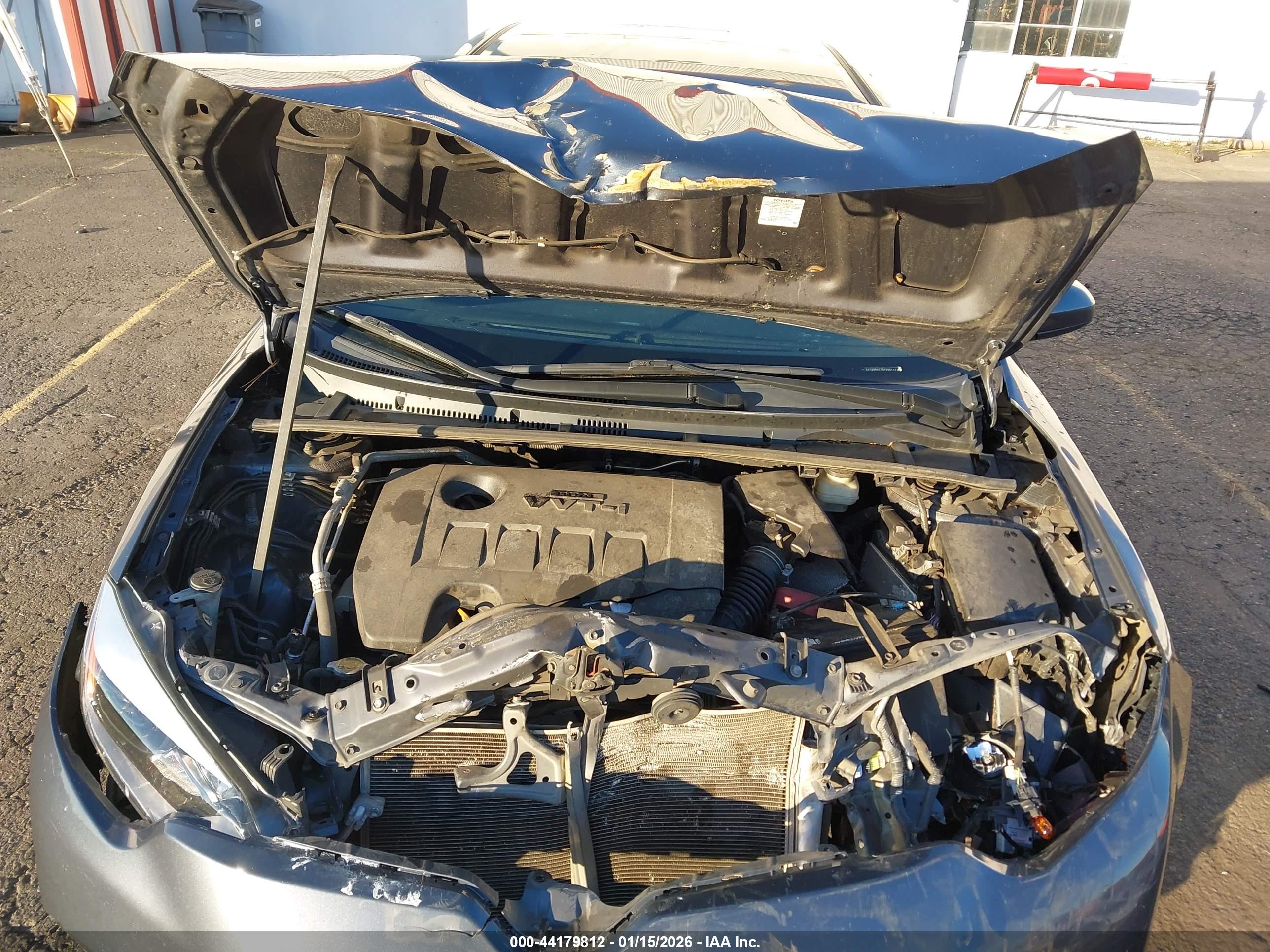 TOYOTA COROLLA image 10