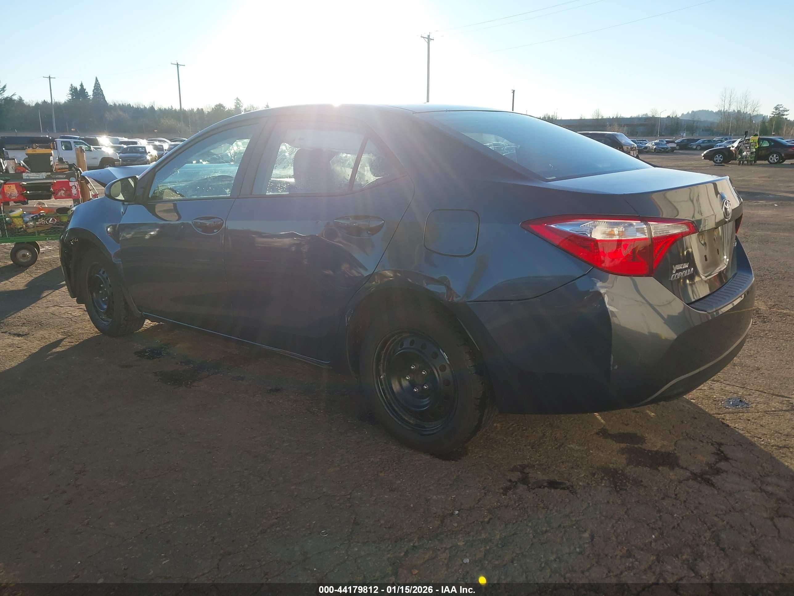 TOYOTA COROLLA image 3