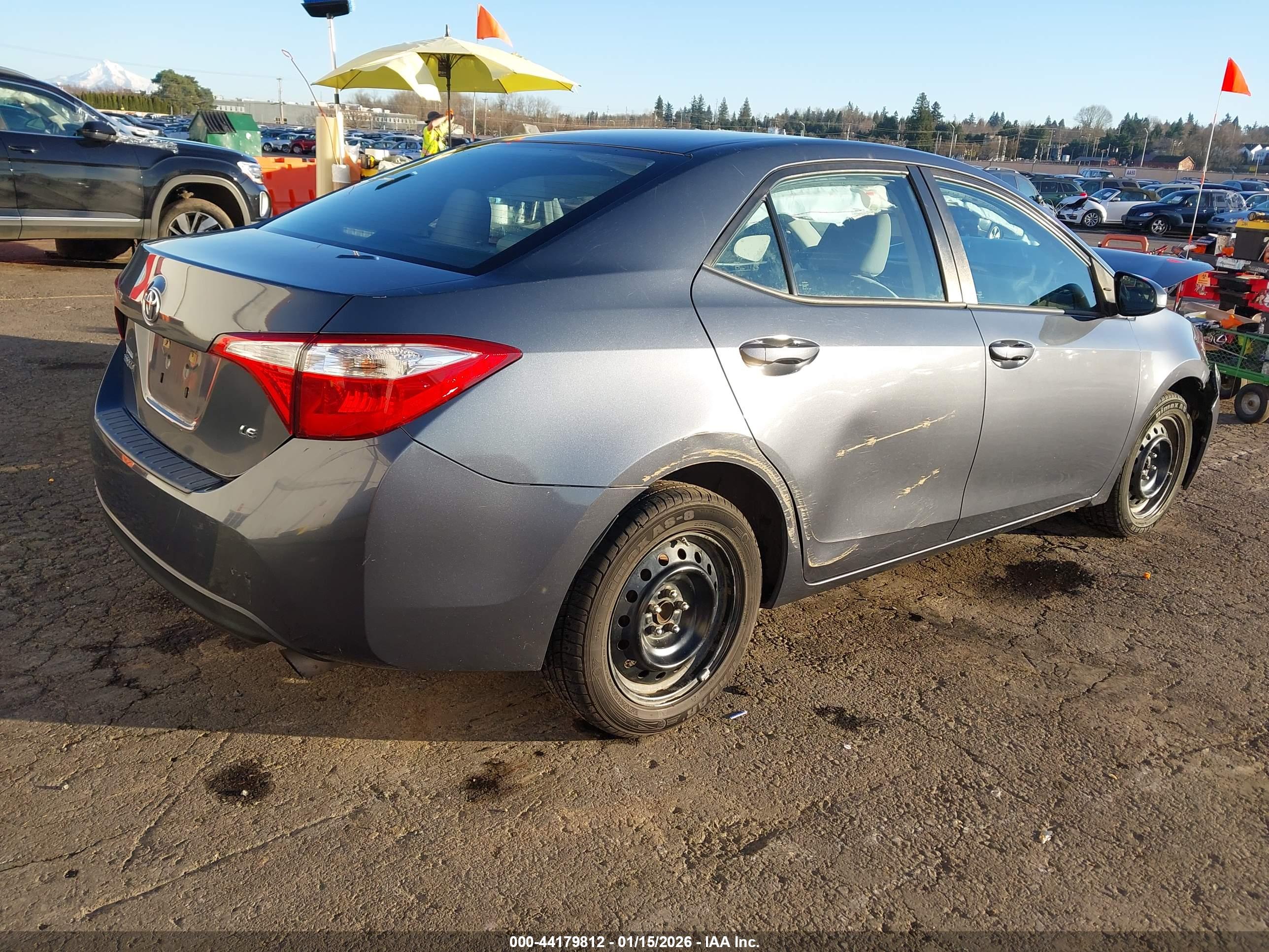 TOYOTA COROLLA image 4