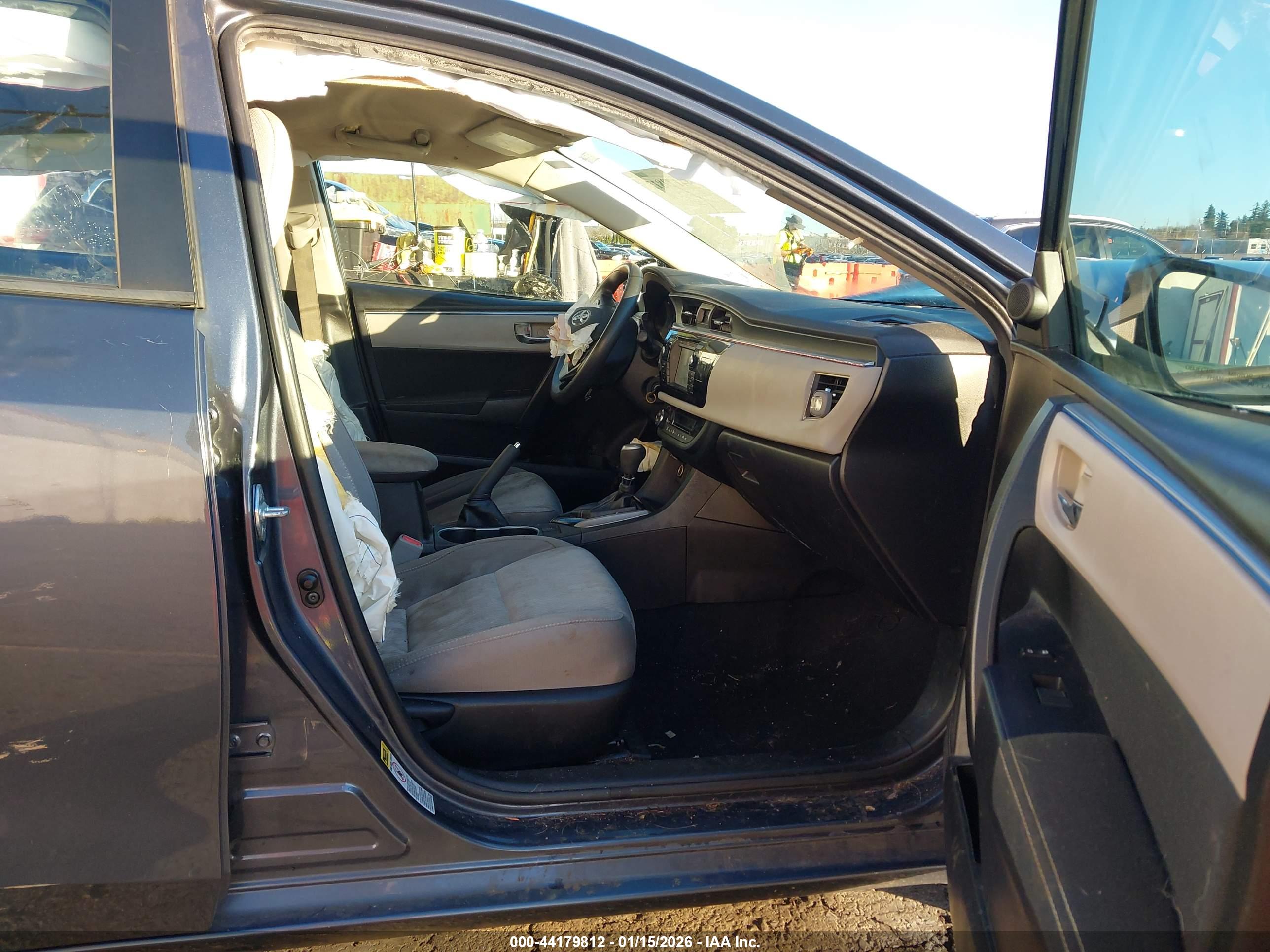 TOYOTA COROLLA image 5