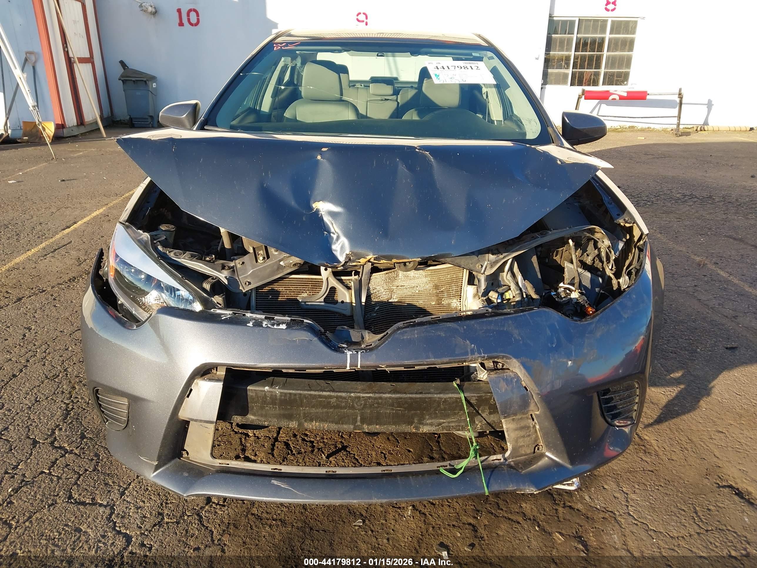 TOYOTA COROLLA image 6
