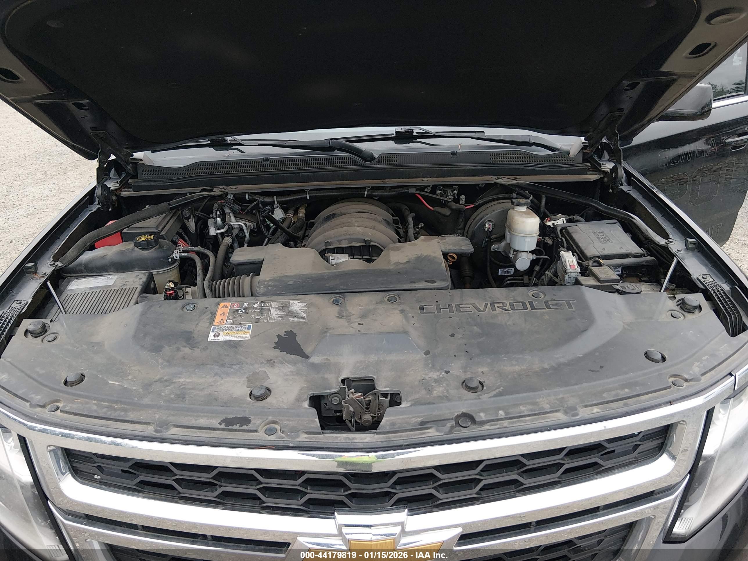 CHEVROLET TAHOE image 10