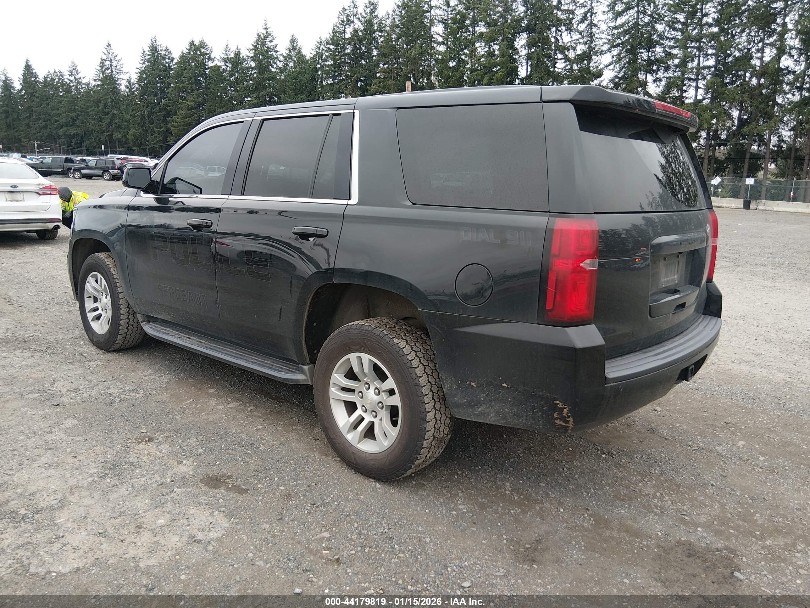 CHEVROLET TAHOE image 3