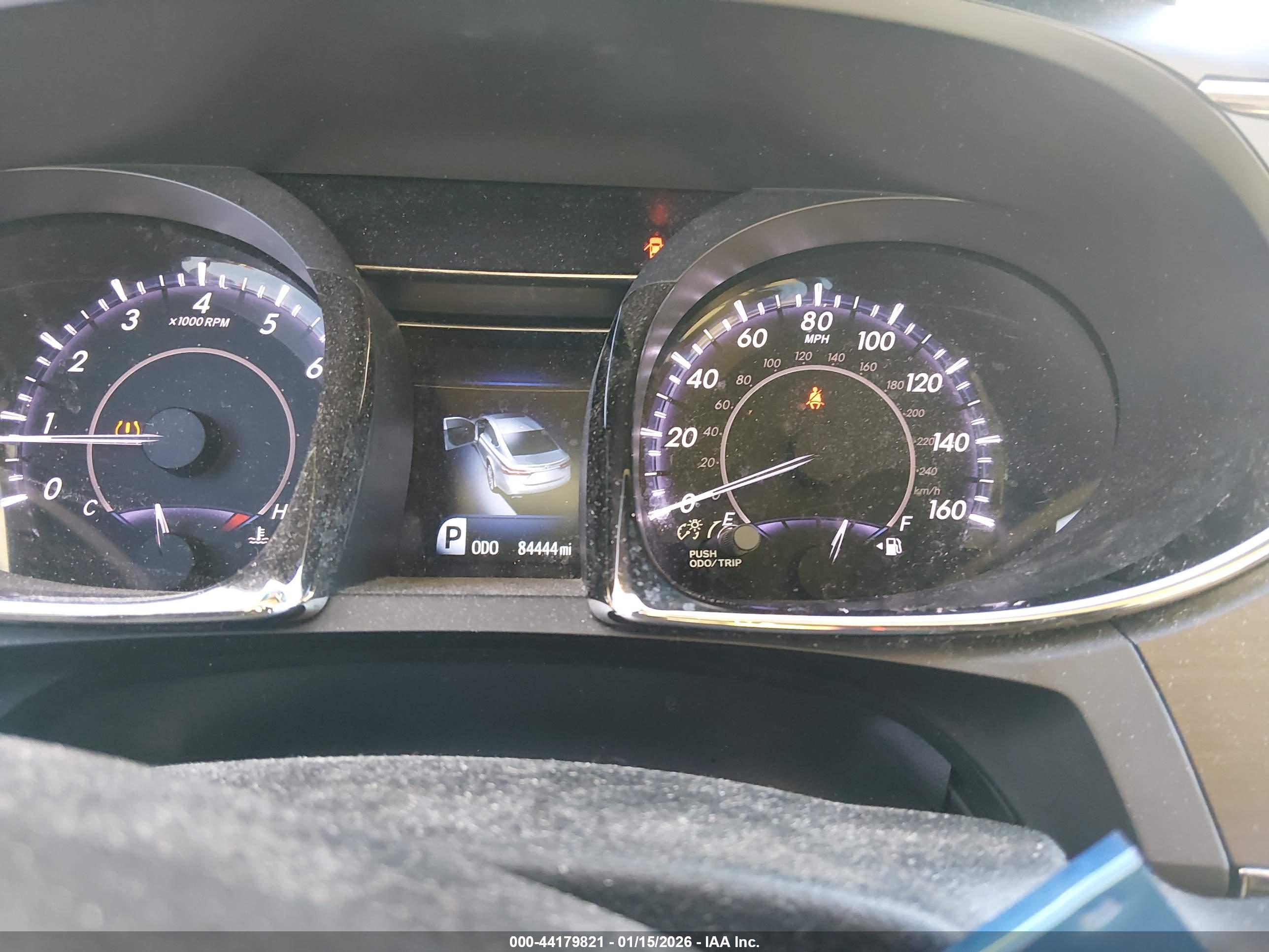 TOYOTA AVALON image 7