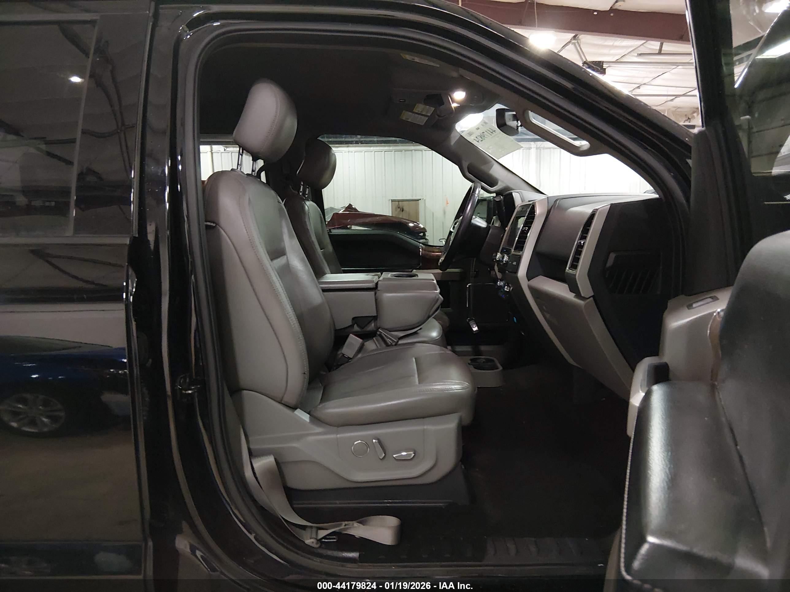 FORD F-150 image 5