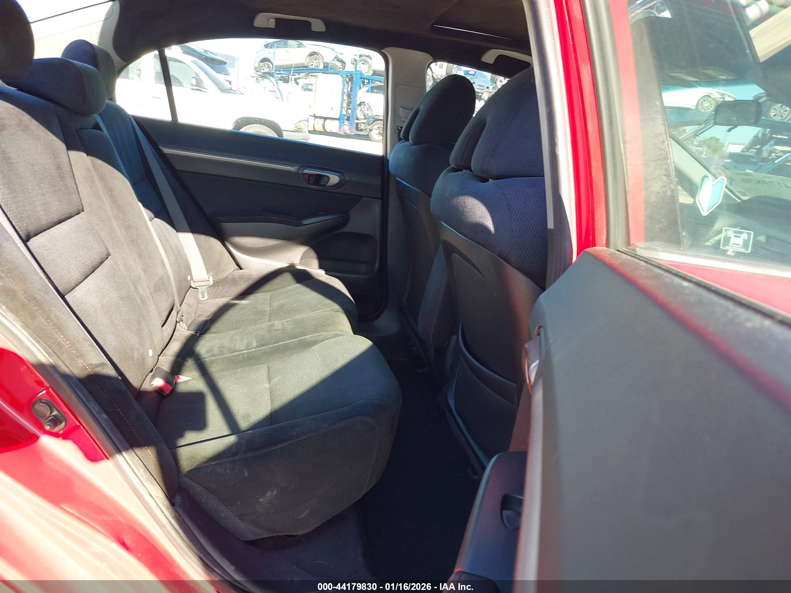 HONDA CIVIC image 8