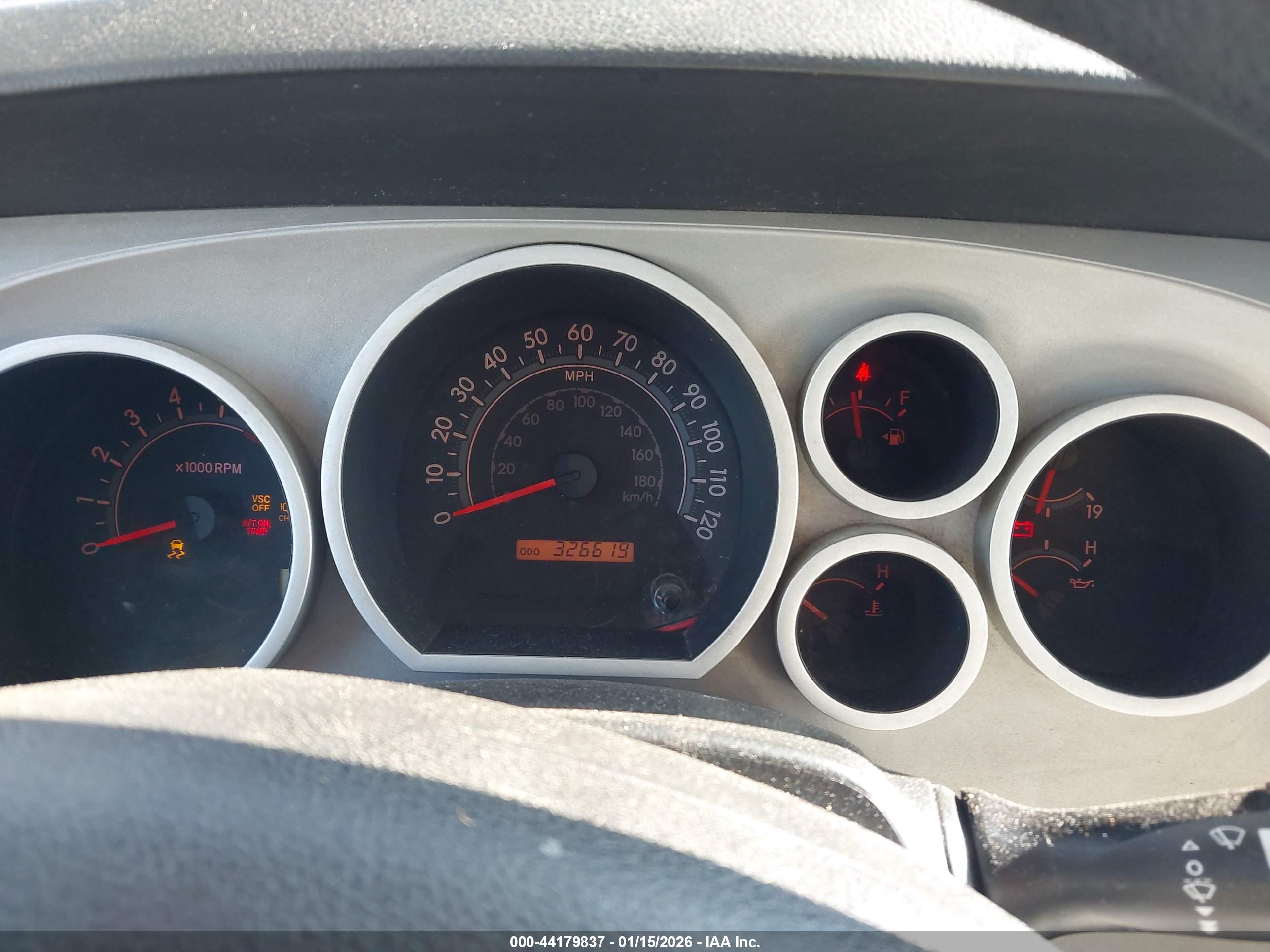 TOYOTA SEQUOIA image 7