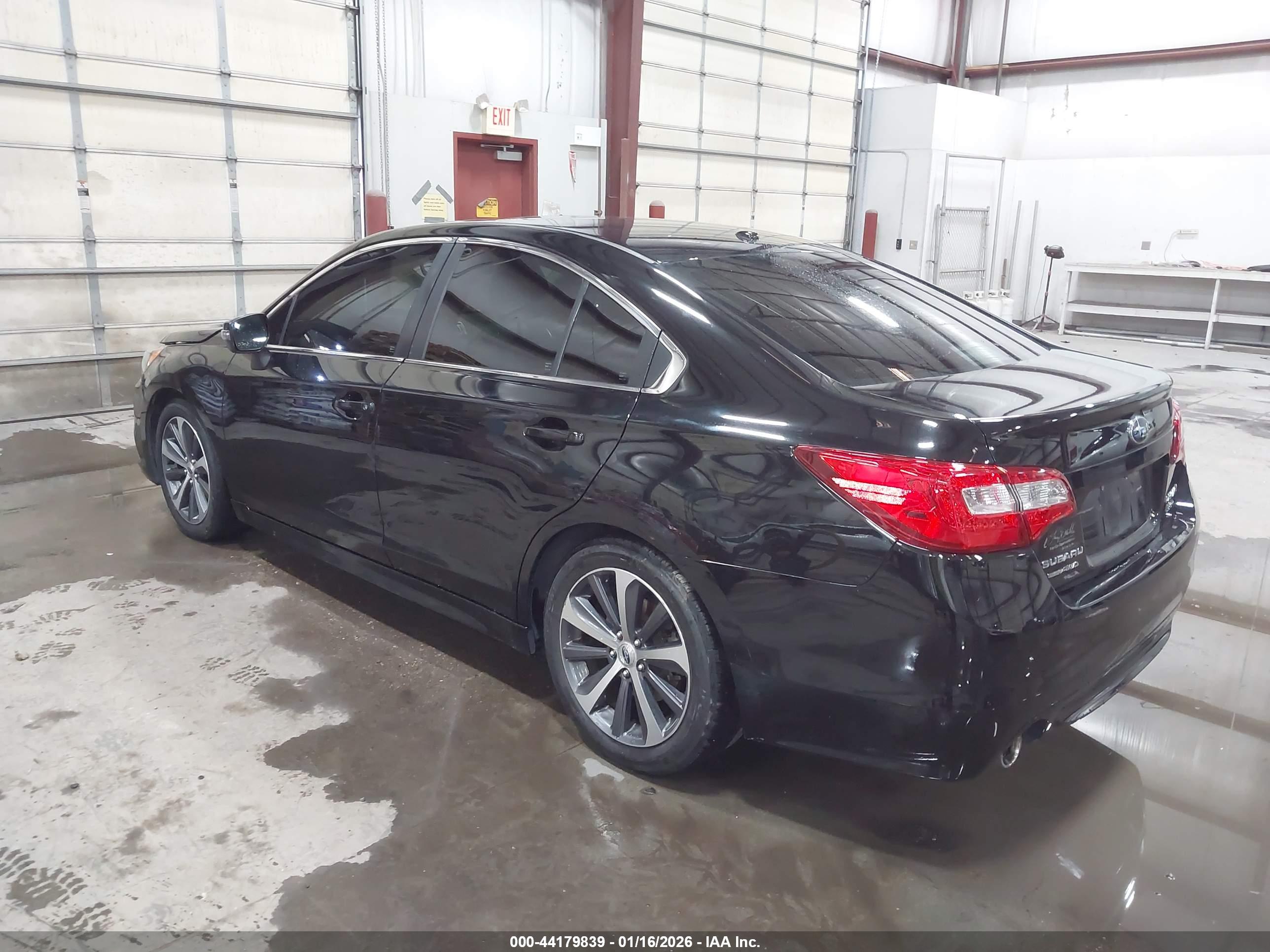 SUBARU LEGACY image 3