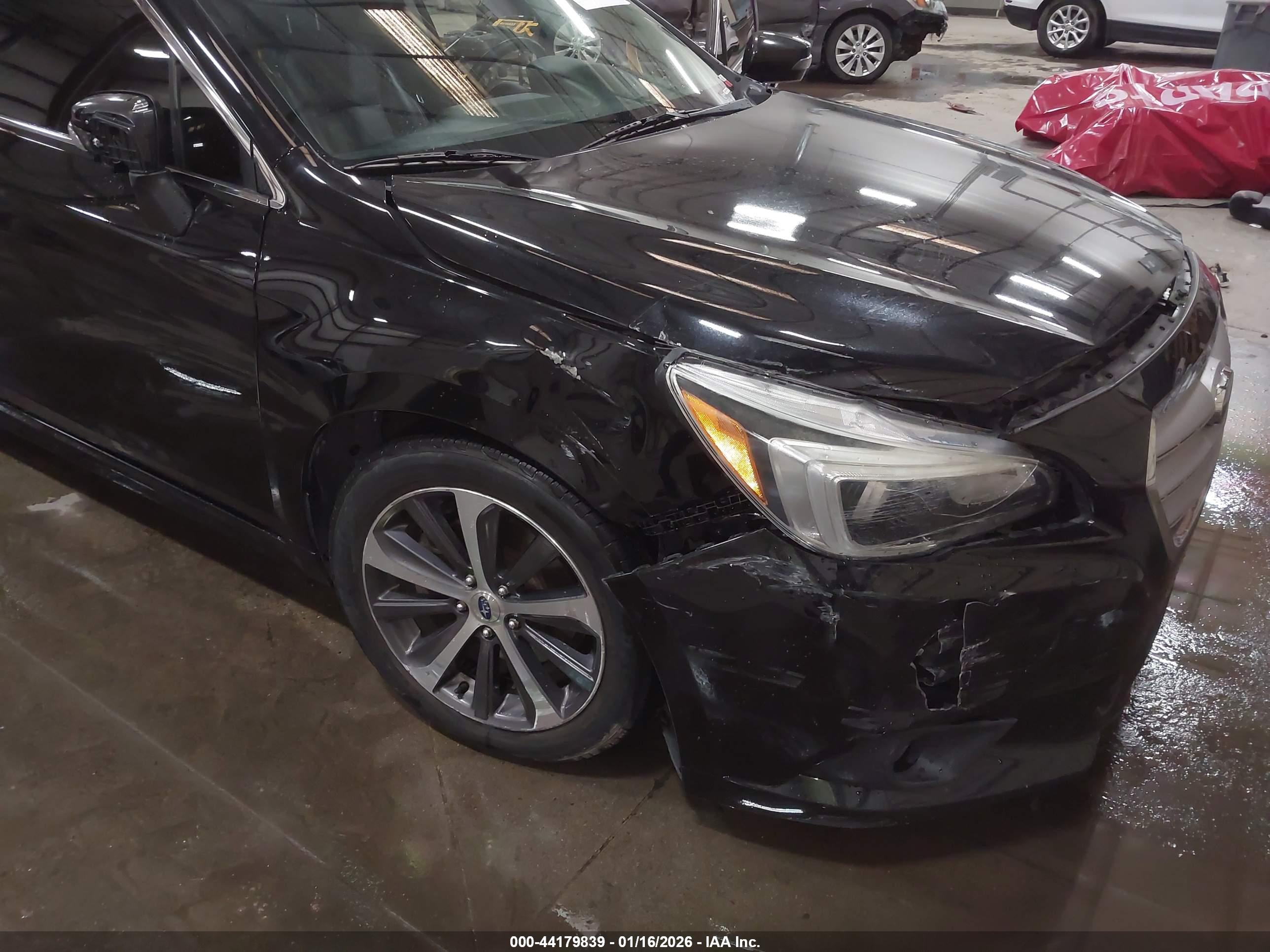 SUBARU LEGACY image 6