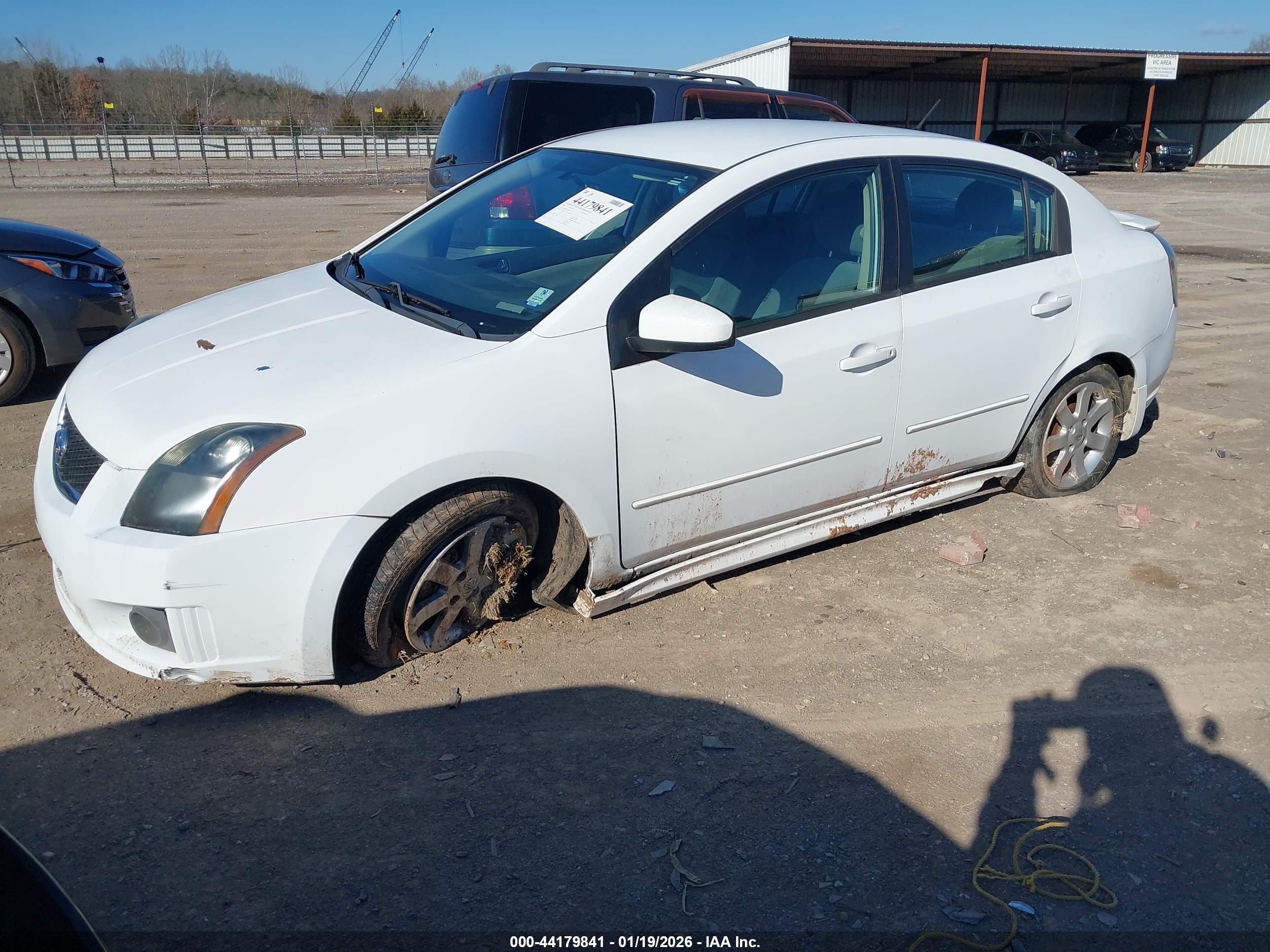 NISSAN SENTRA image 6