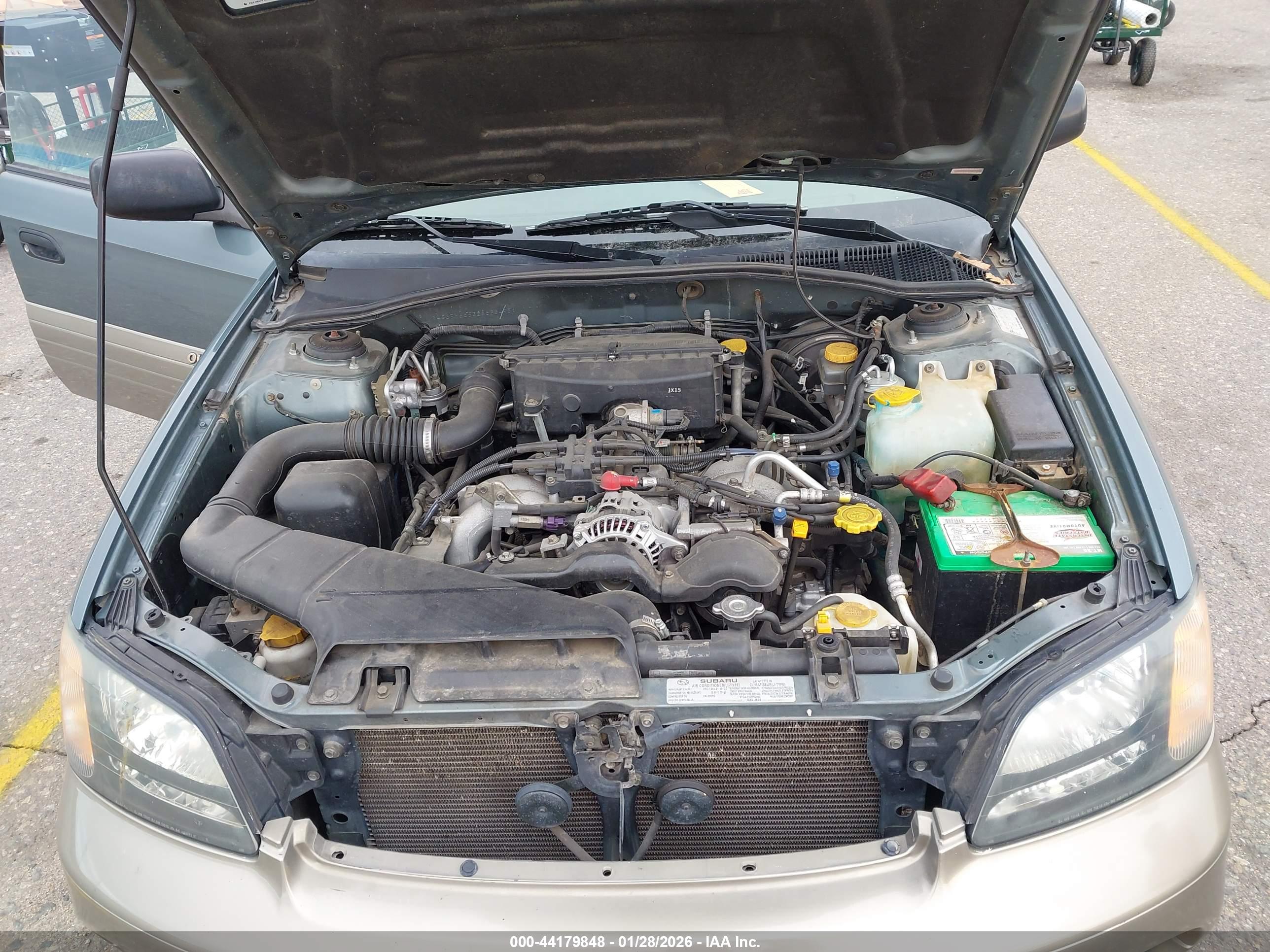 SUBARU OUTBACK image 10