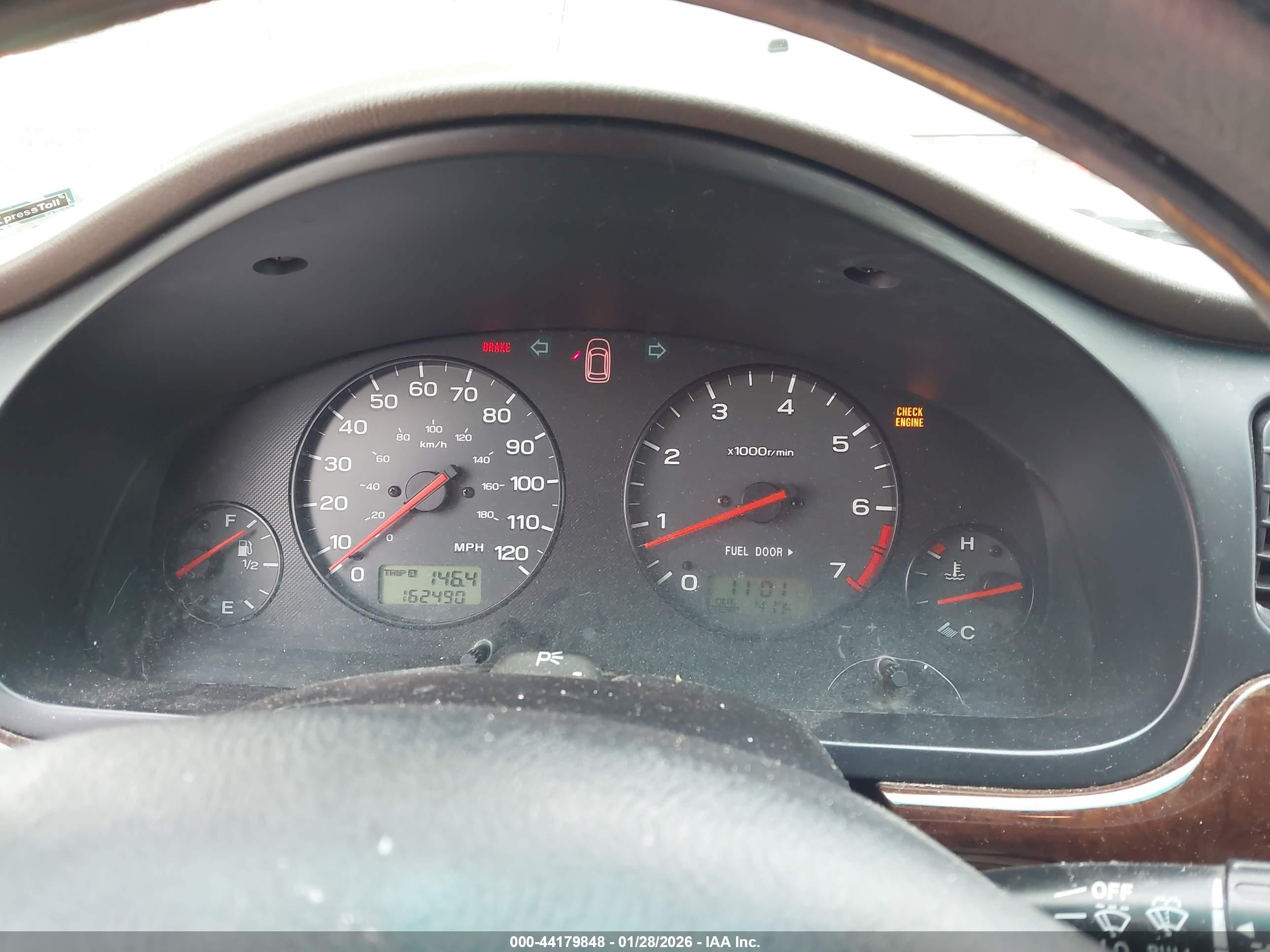 SUBARU OUTBACK image 7