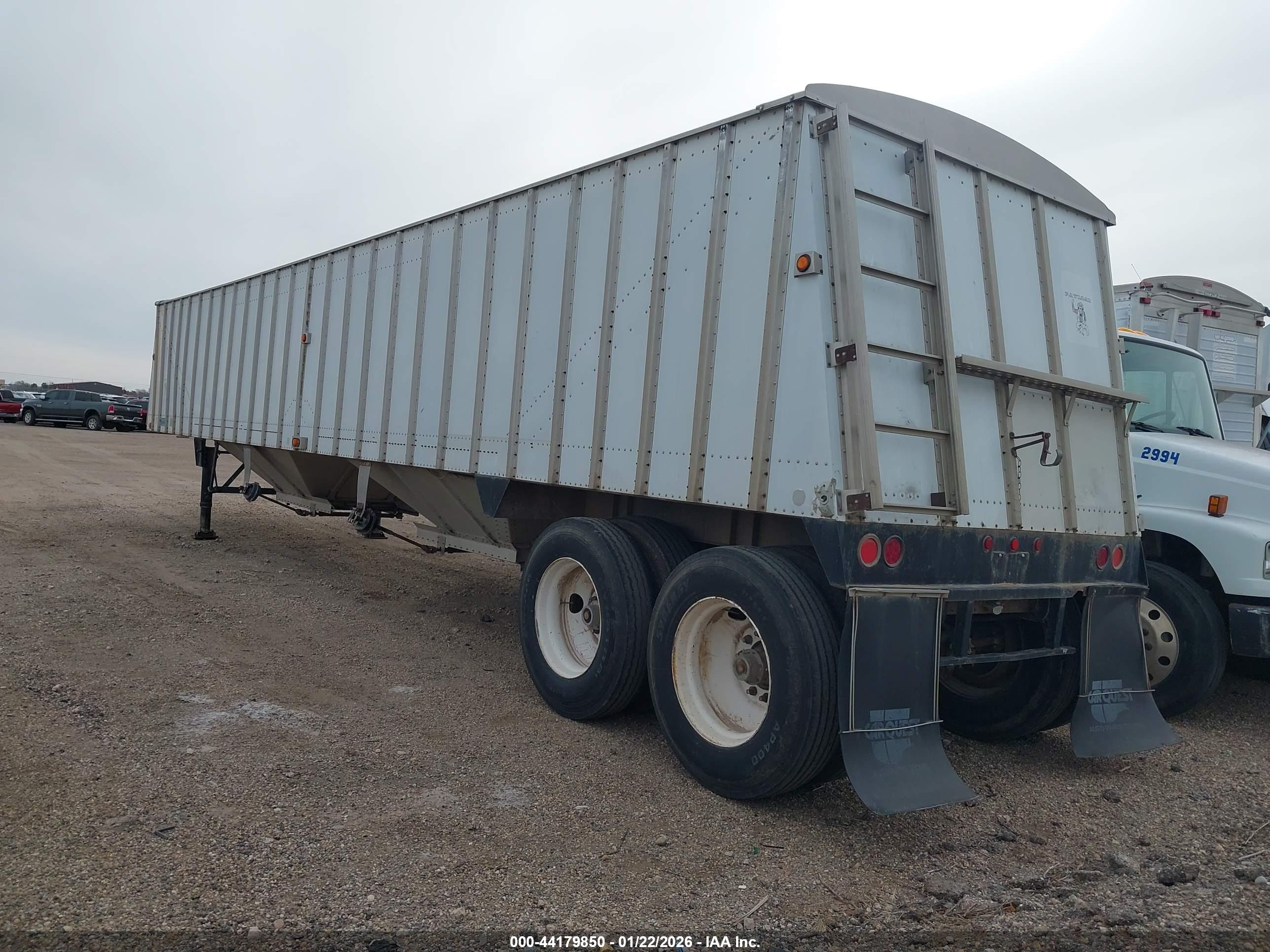 MERRITT EQUIPMENT image 3