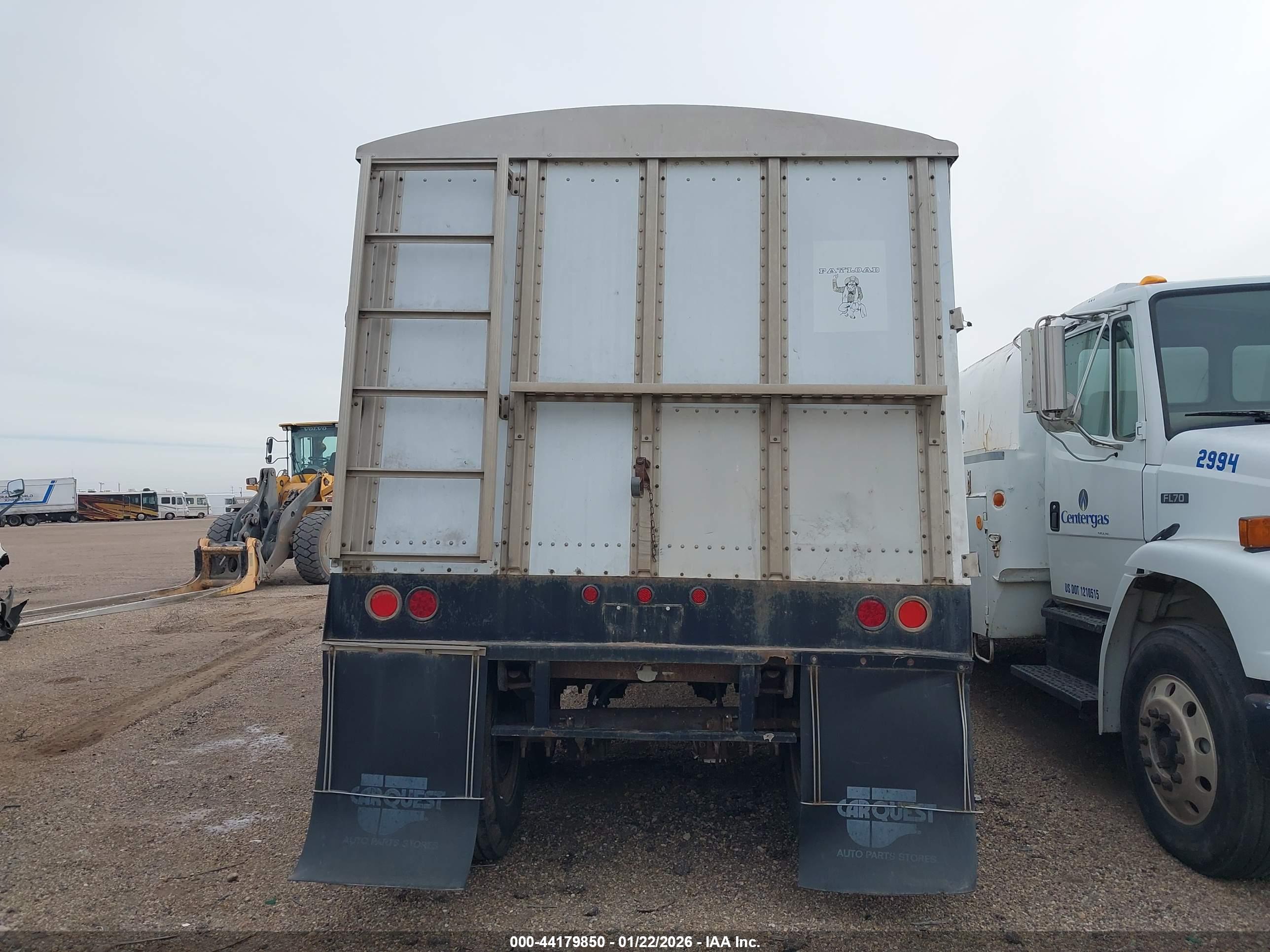 MERRITT EQUIPMENT image 5