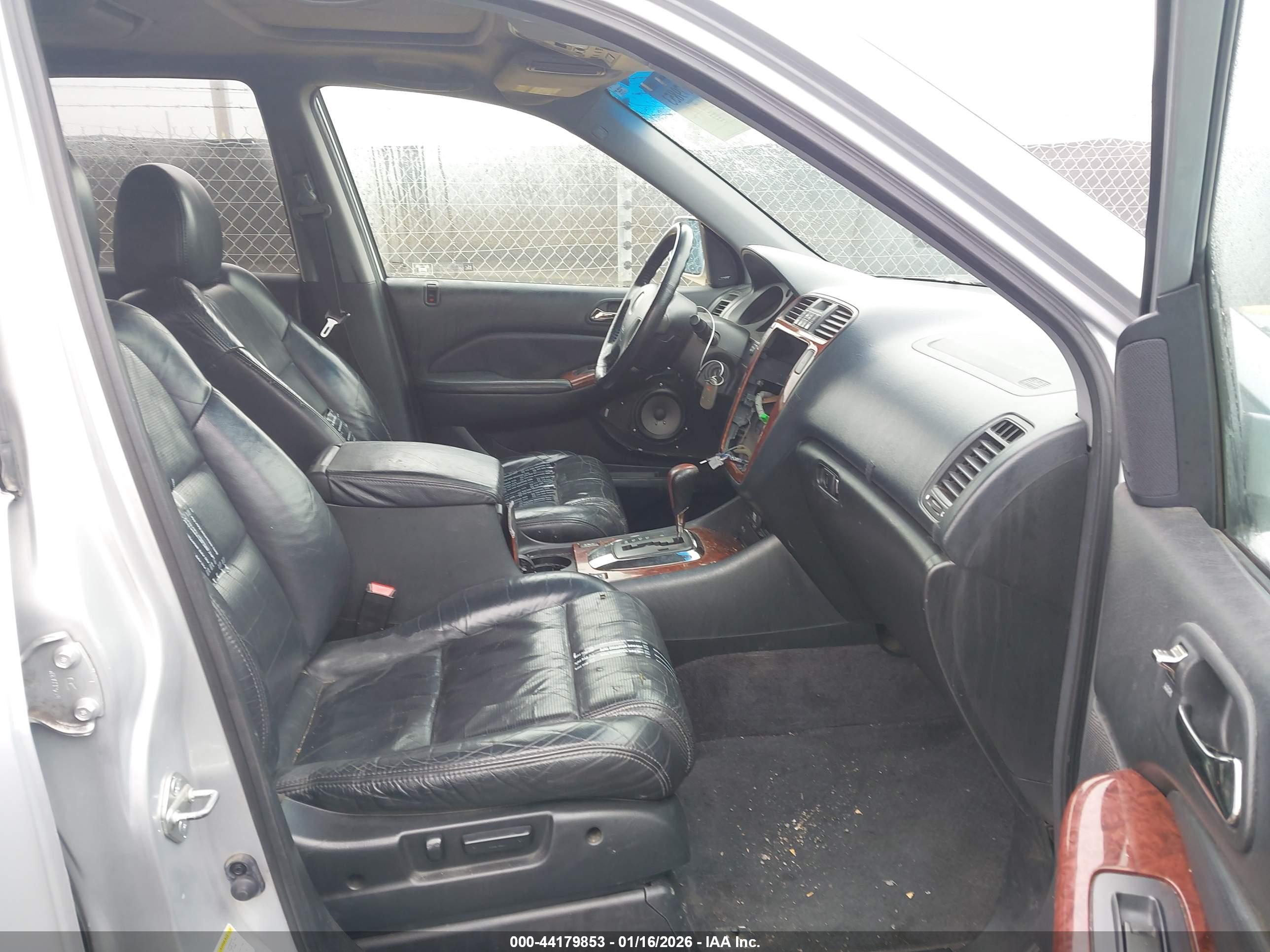 ACURA MDX image 5