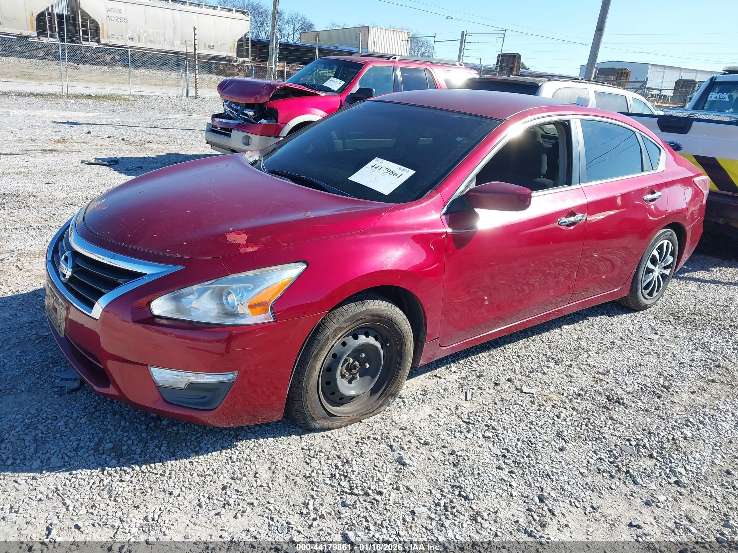 NISSAN ALTIMA image 2
