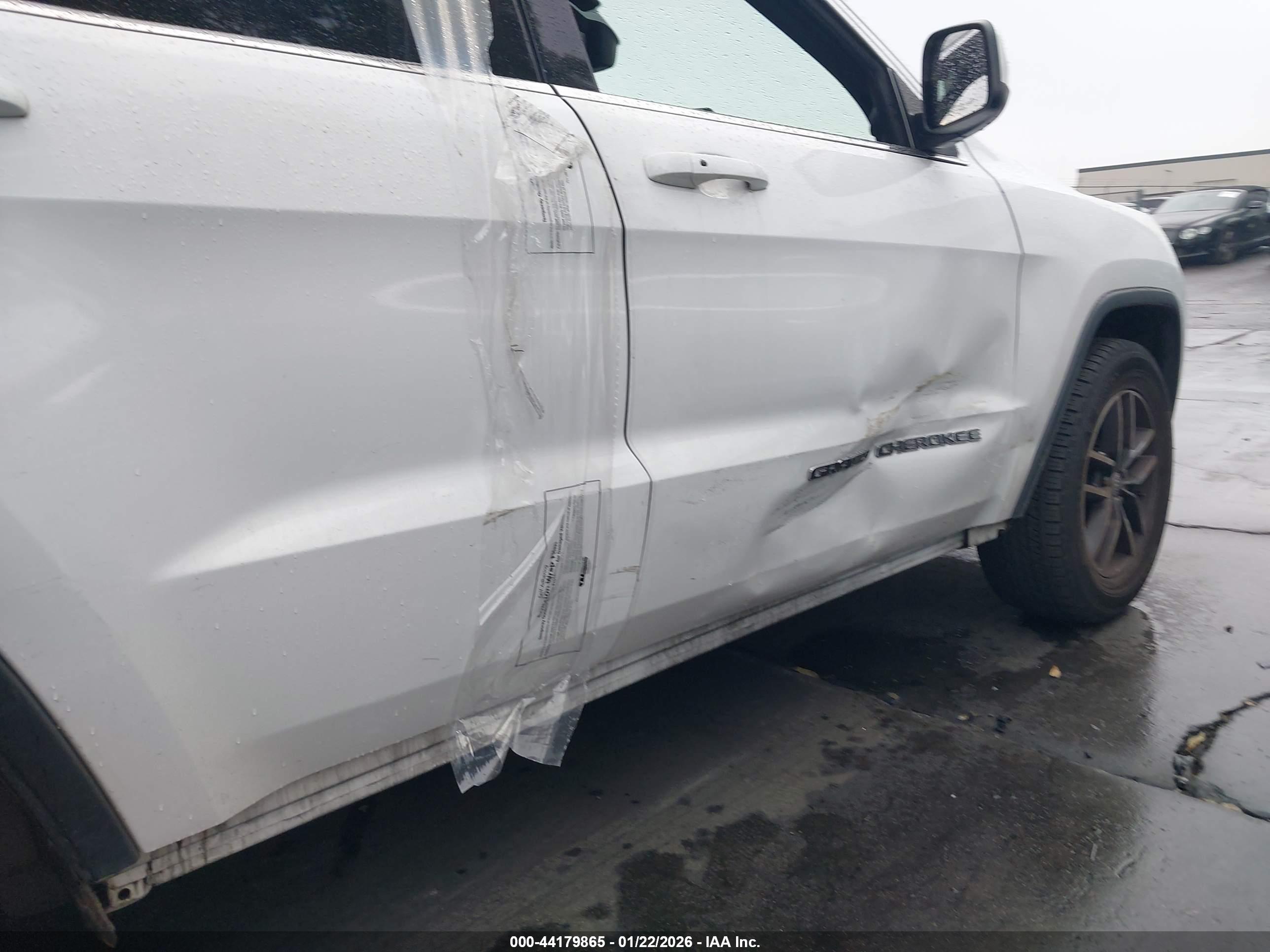 JEEP GRAND image 6