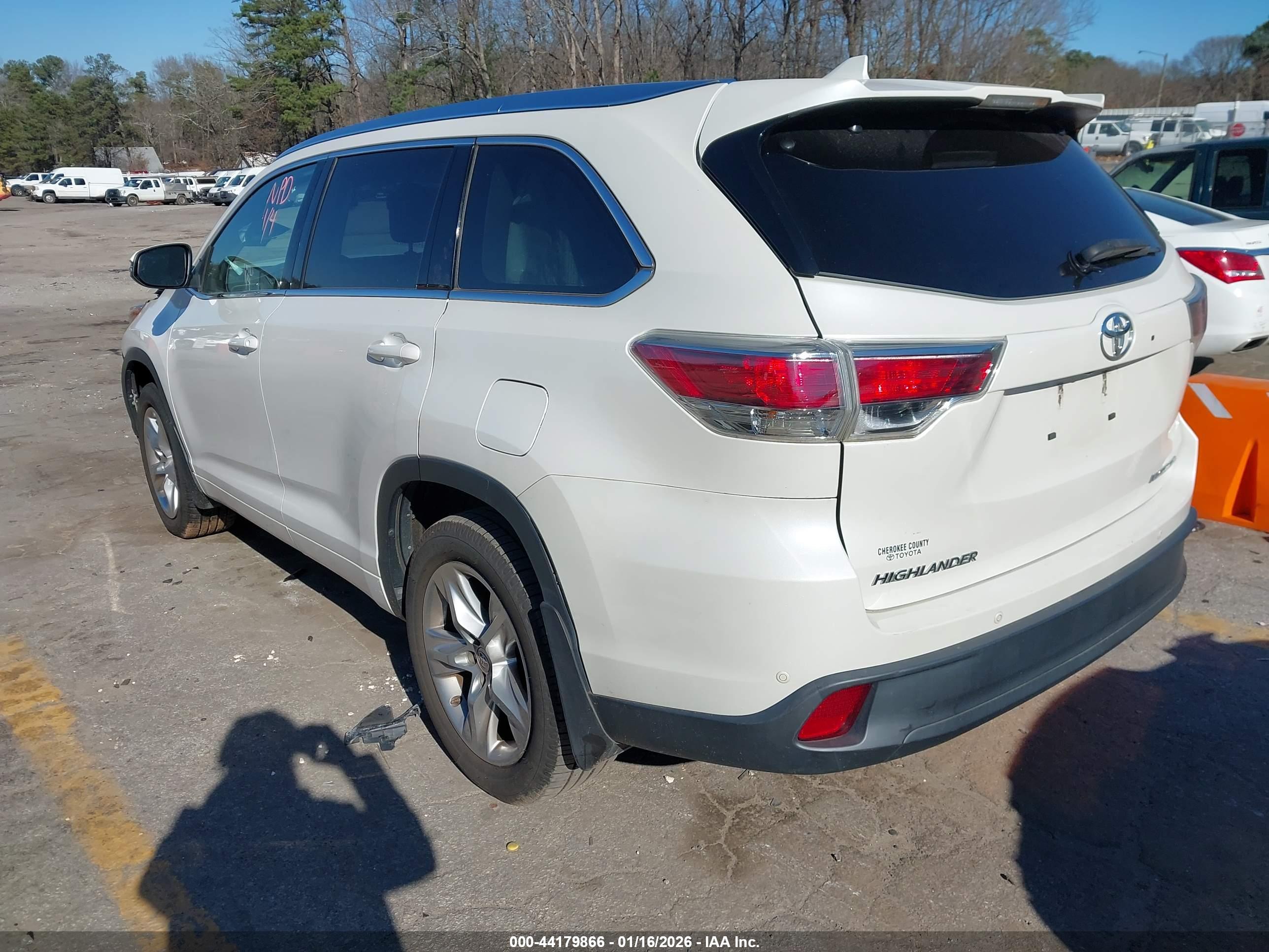 TOYOTA HIGHLANDER image 3