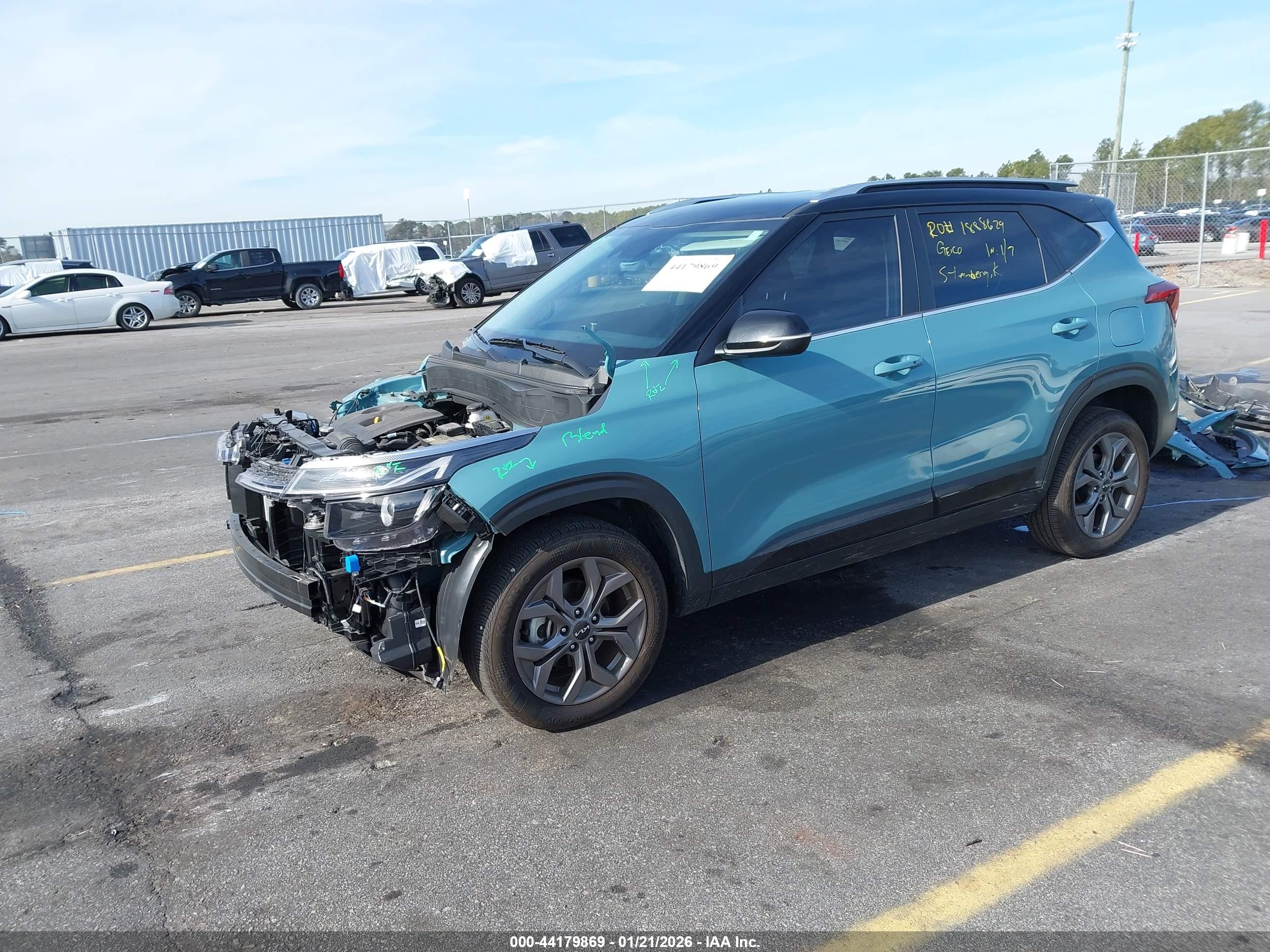 KIA SELTOS image 2