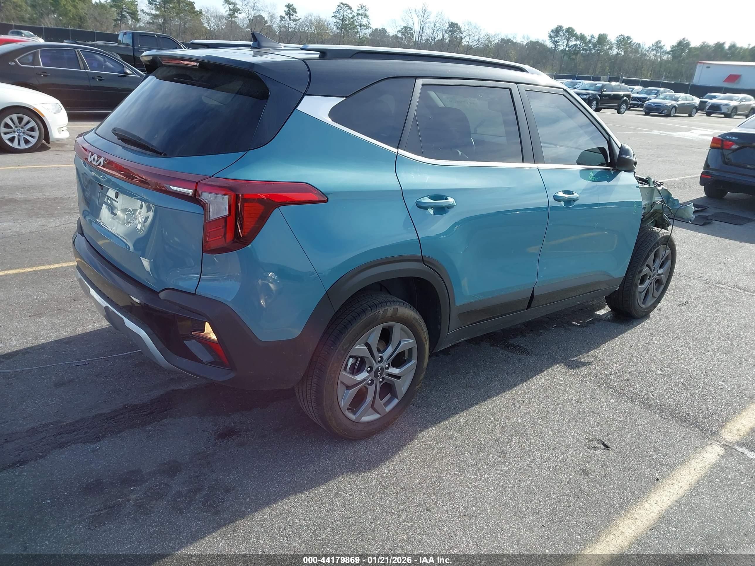 KIA SELTOS image 4