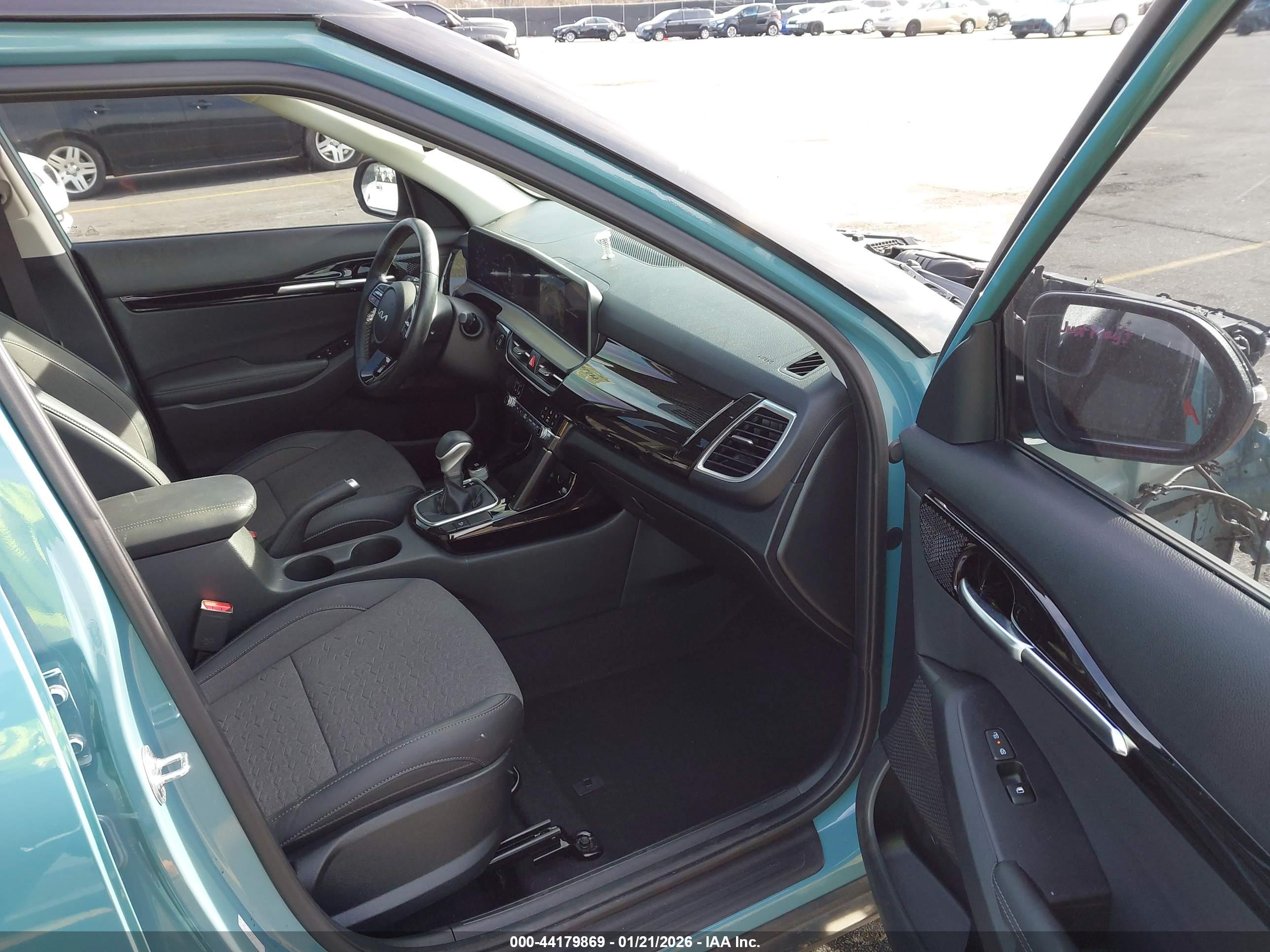 KIA SELTOS image 5