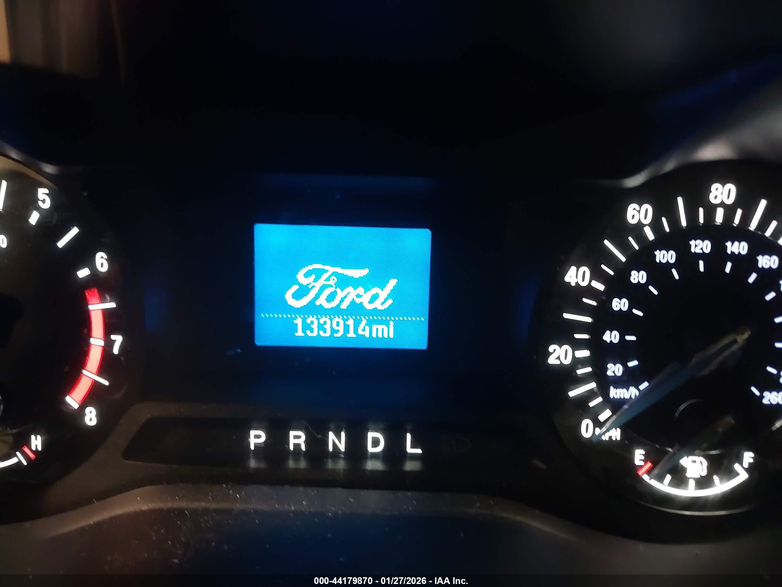 FORD FUSION image 7