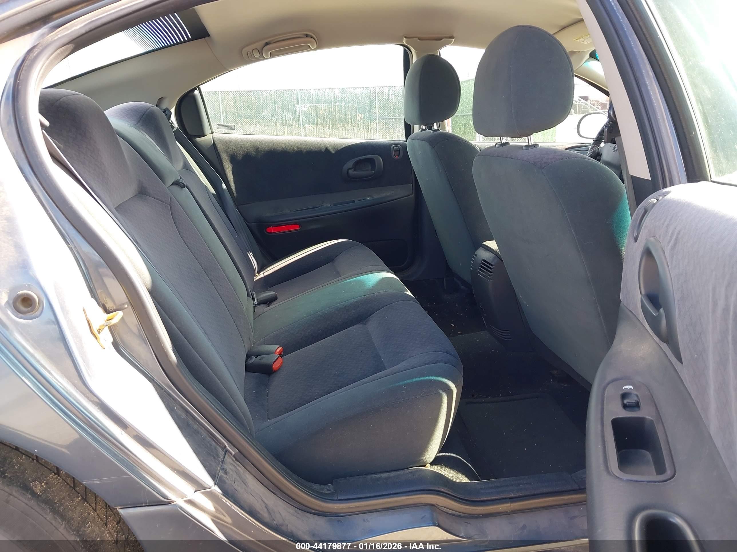 DODGE INTREPID image 8