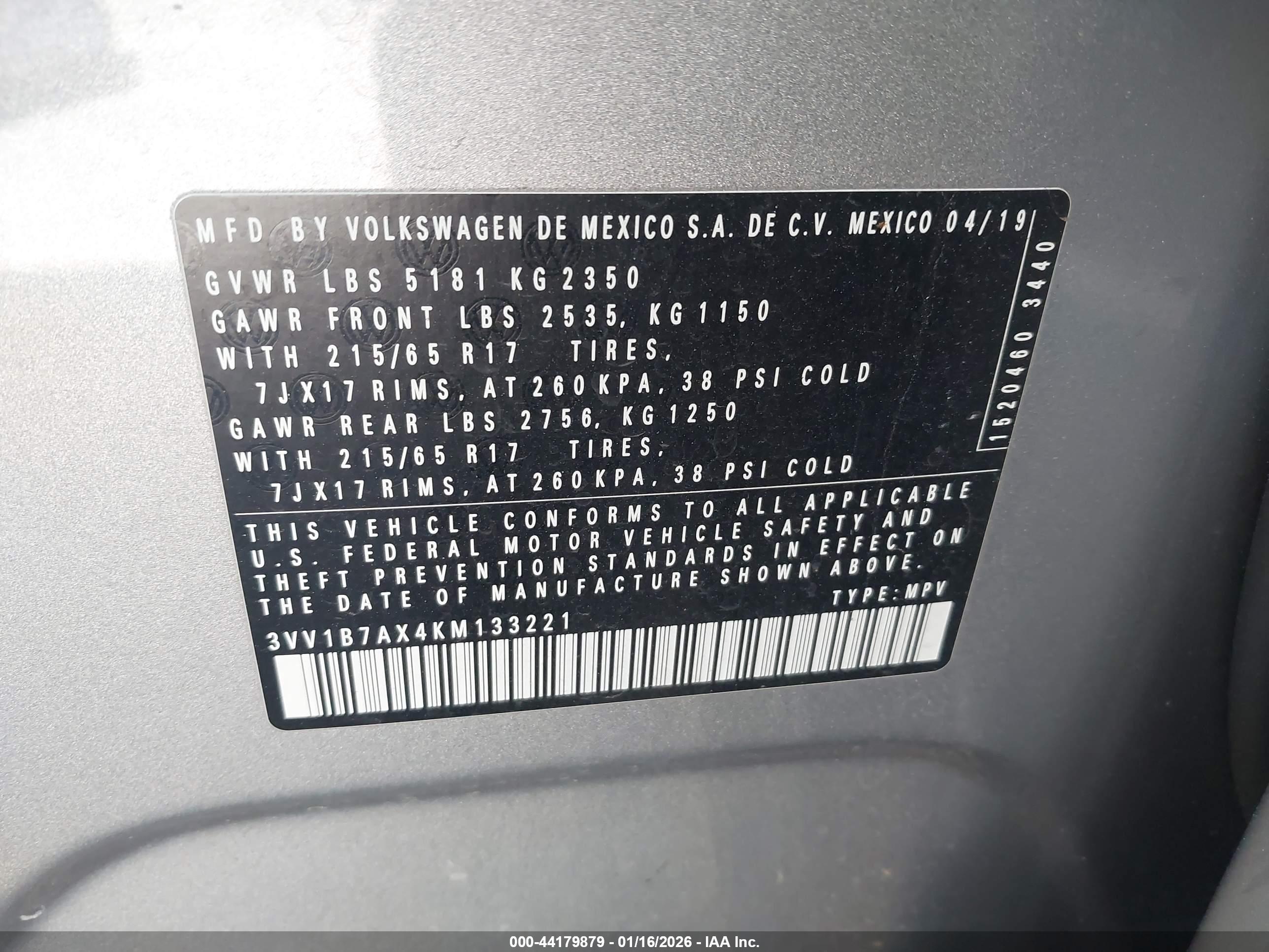 VOLKSWAGEN TIGUAN image 9
