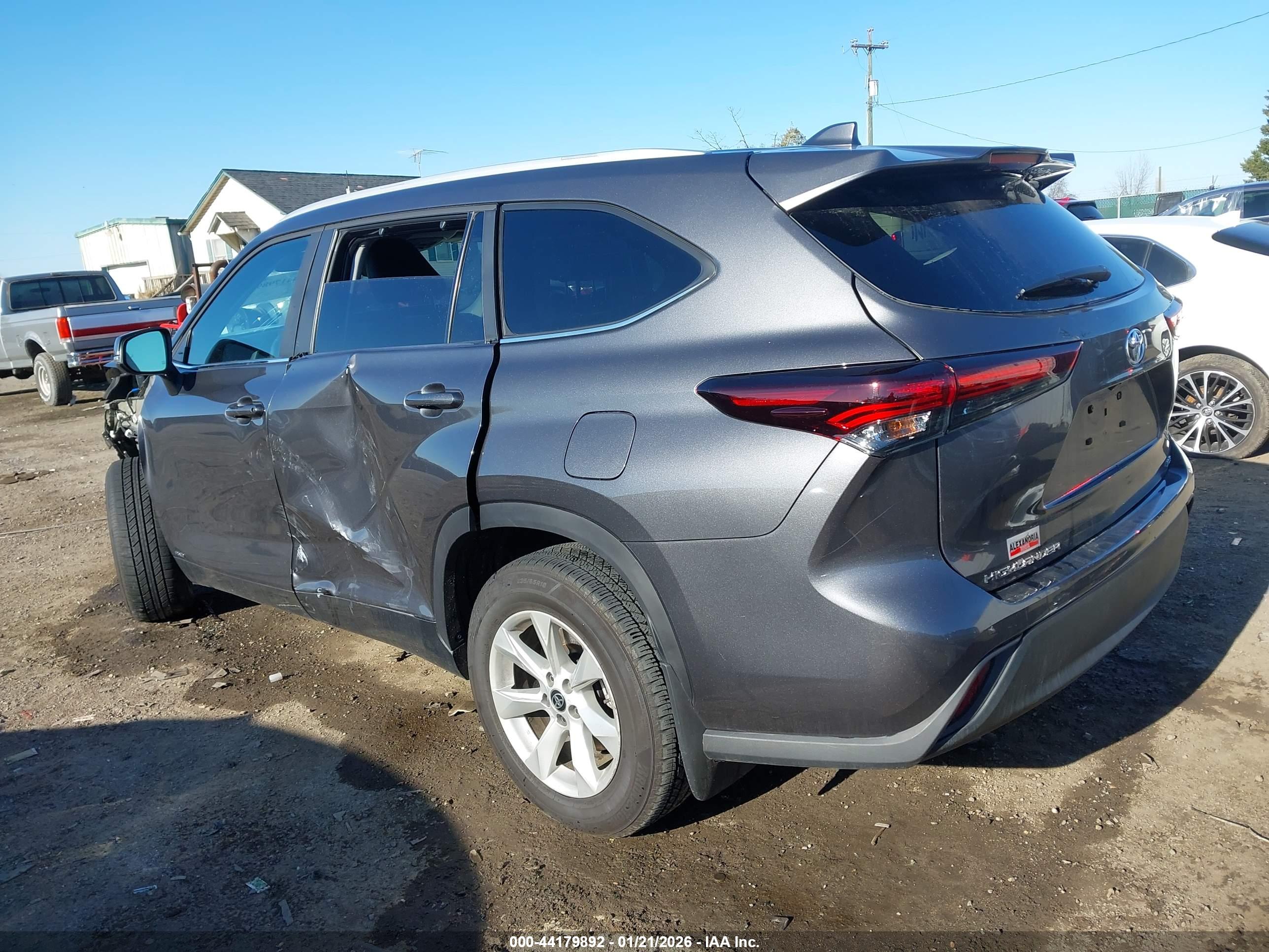 TOYOTA HIGHLANDER image 3