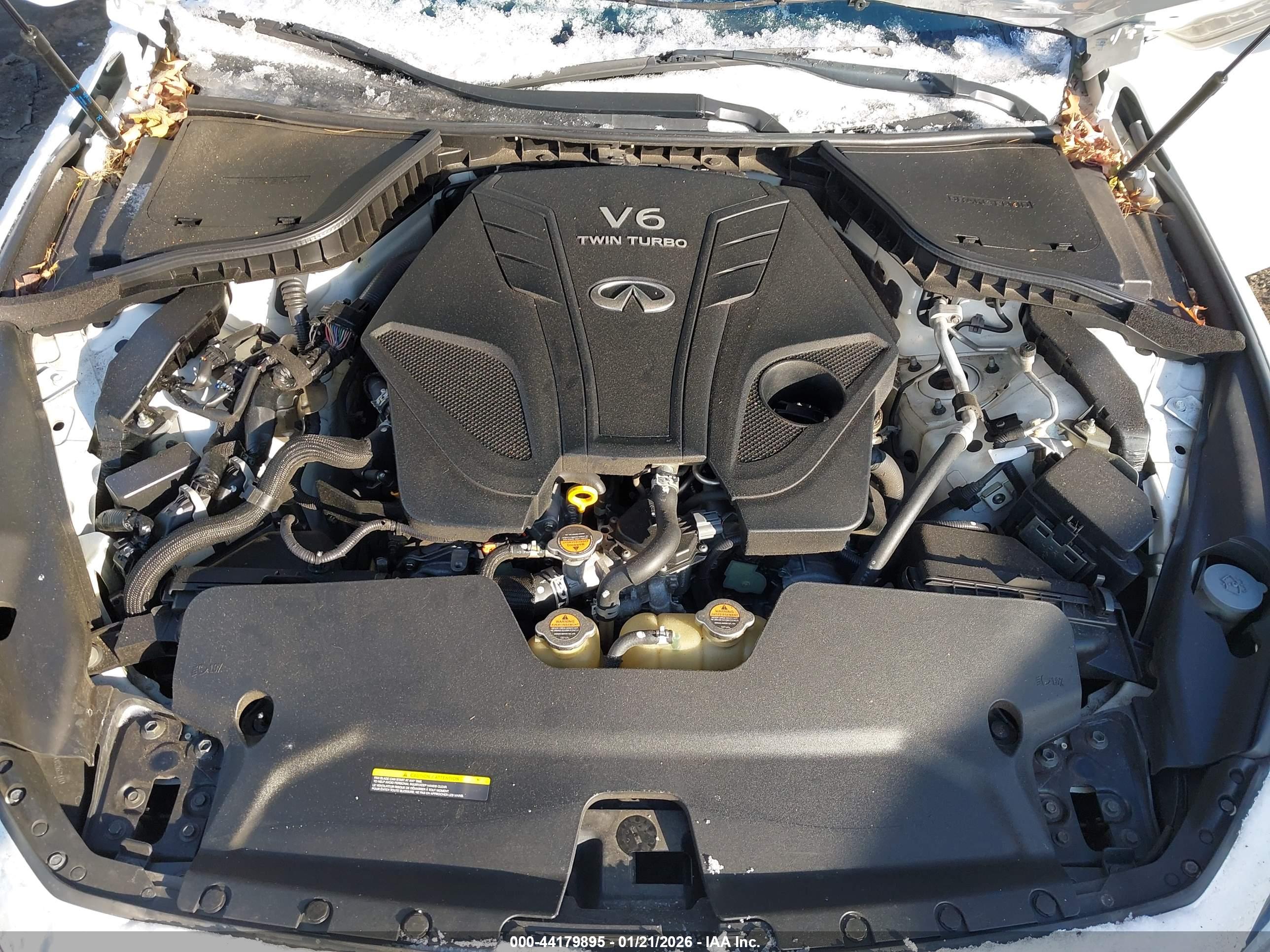 INFINITI Q50 image 10