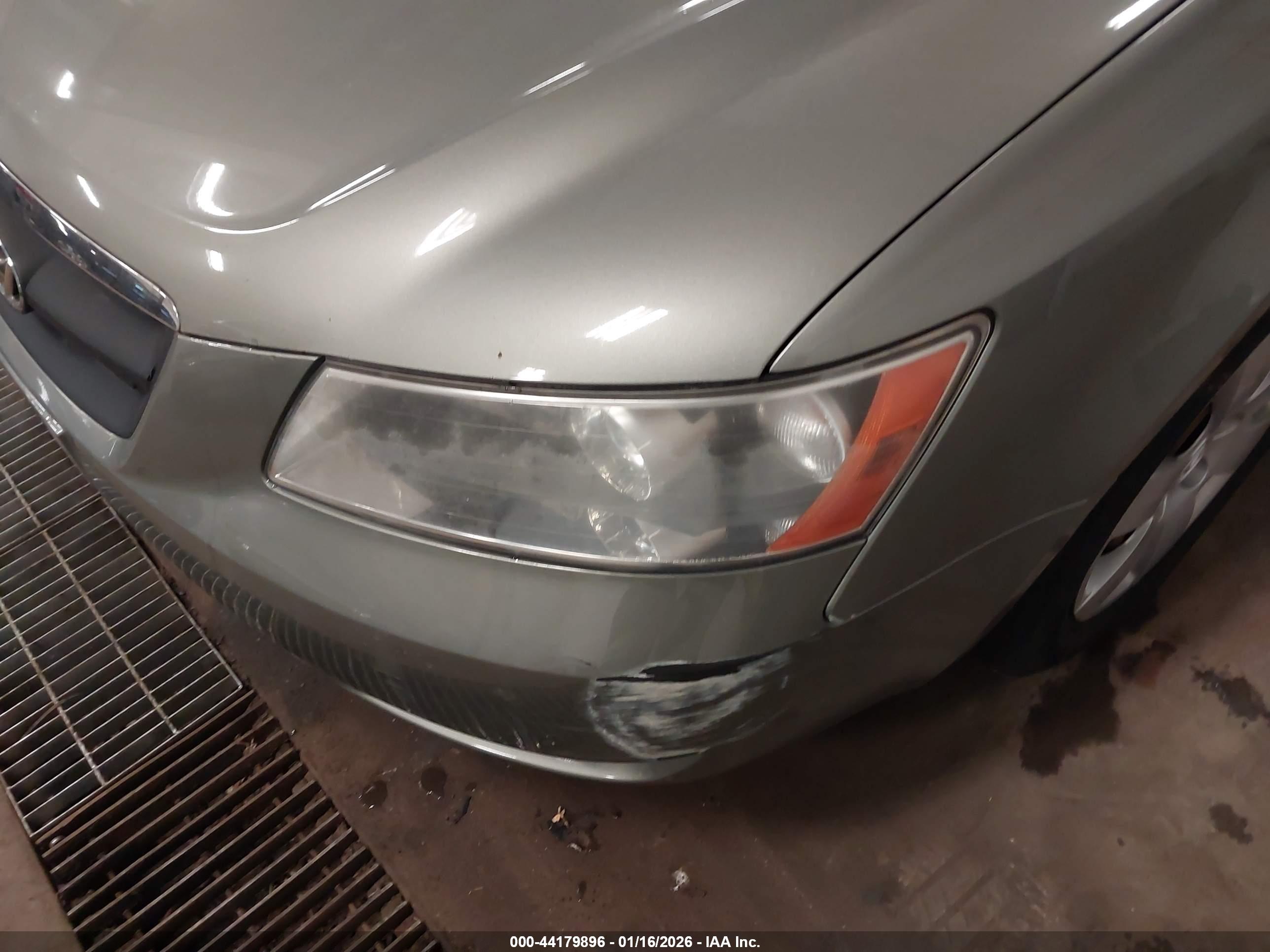 HYUNDAI SONATA image 6