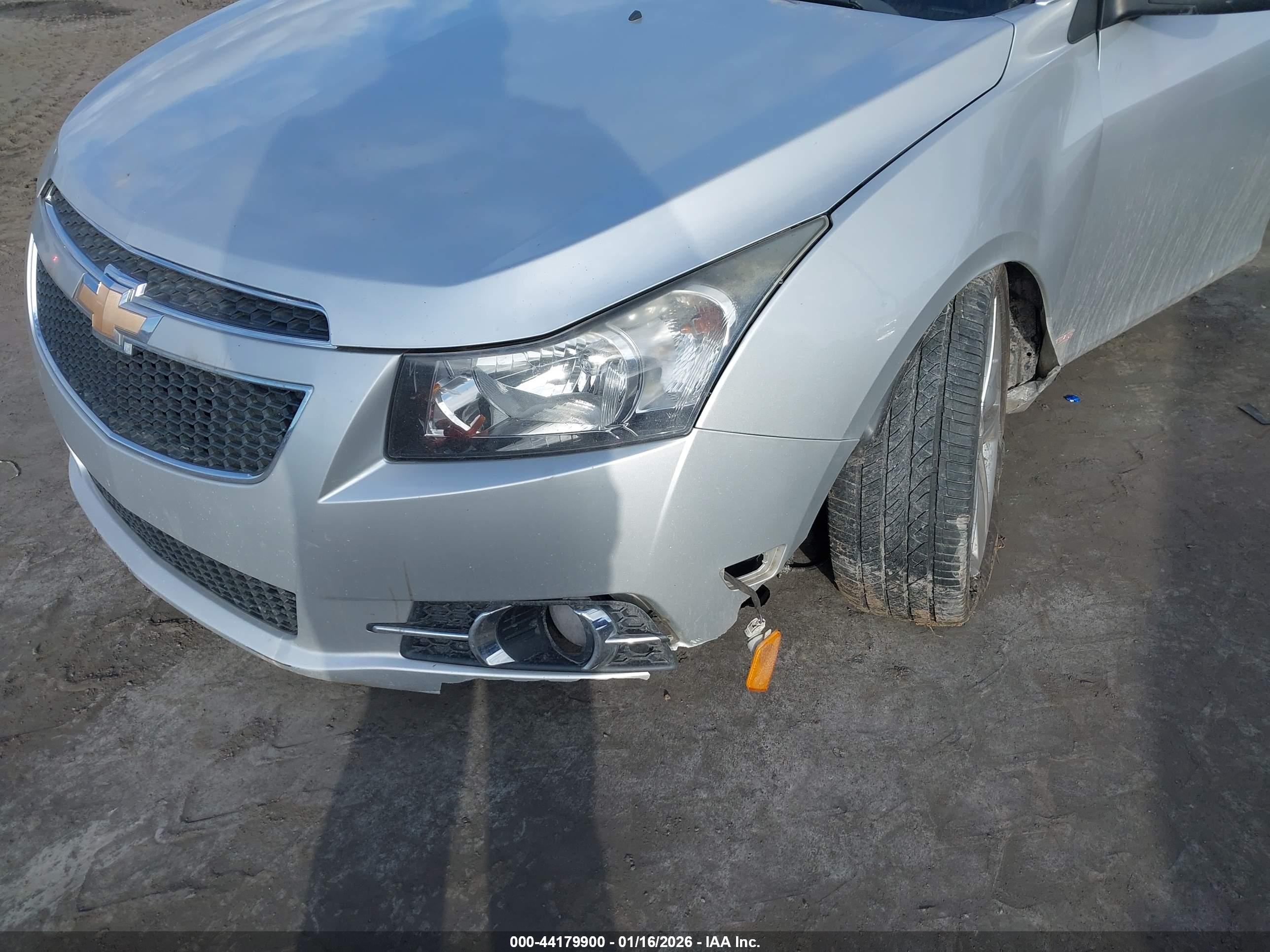 CHEVROLET CRUZE image 6