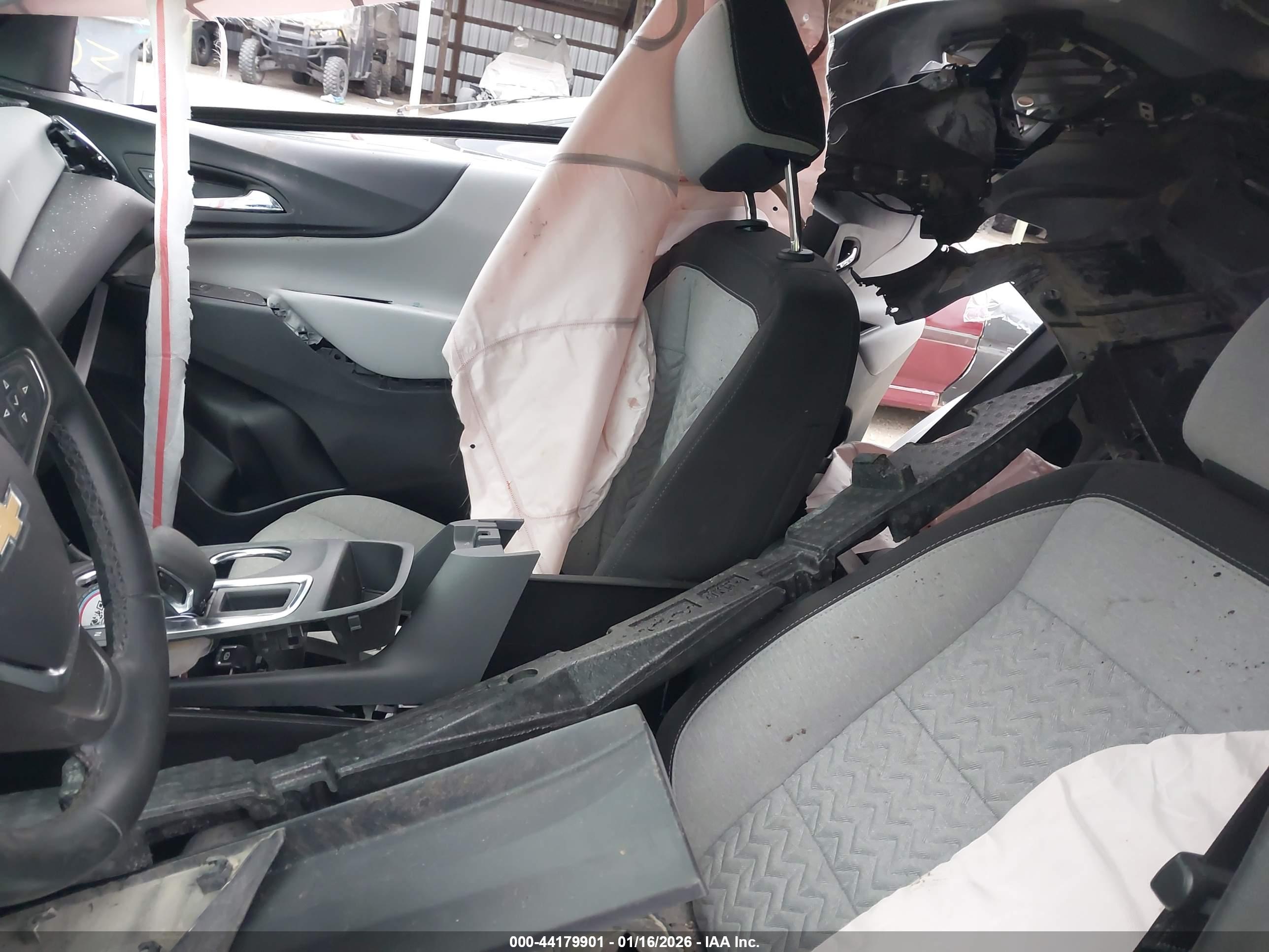 CHEVROLET EQUINOX image 6