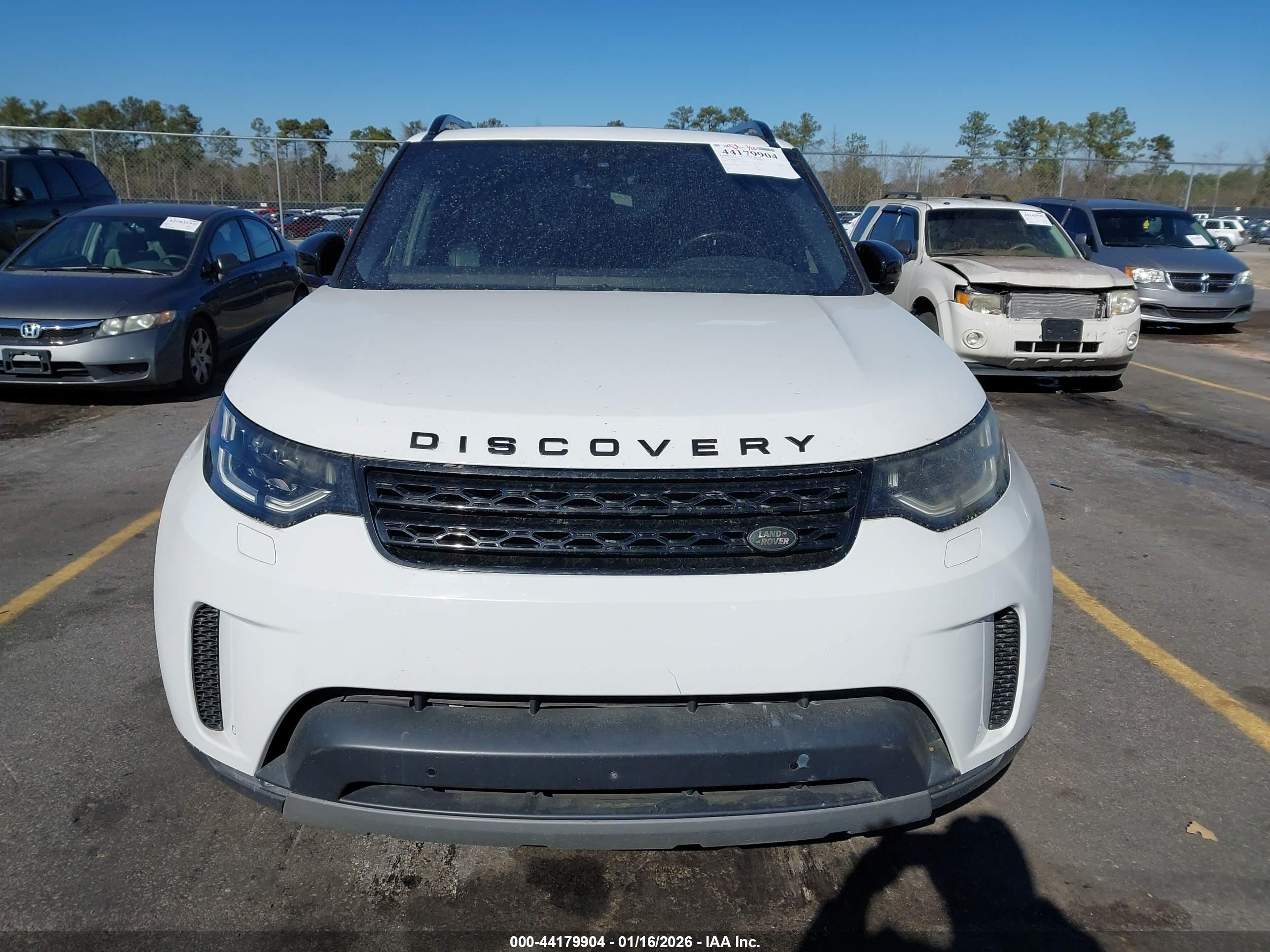 LAND ROVER image 6