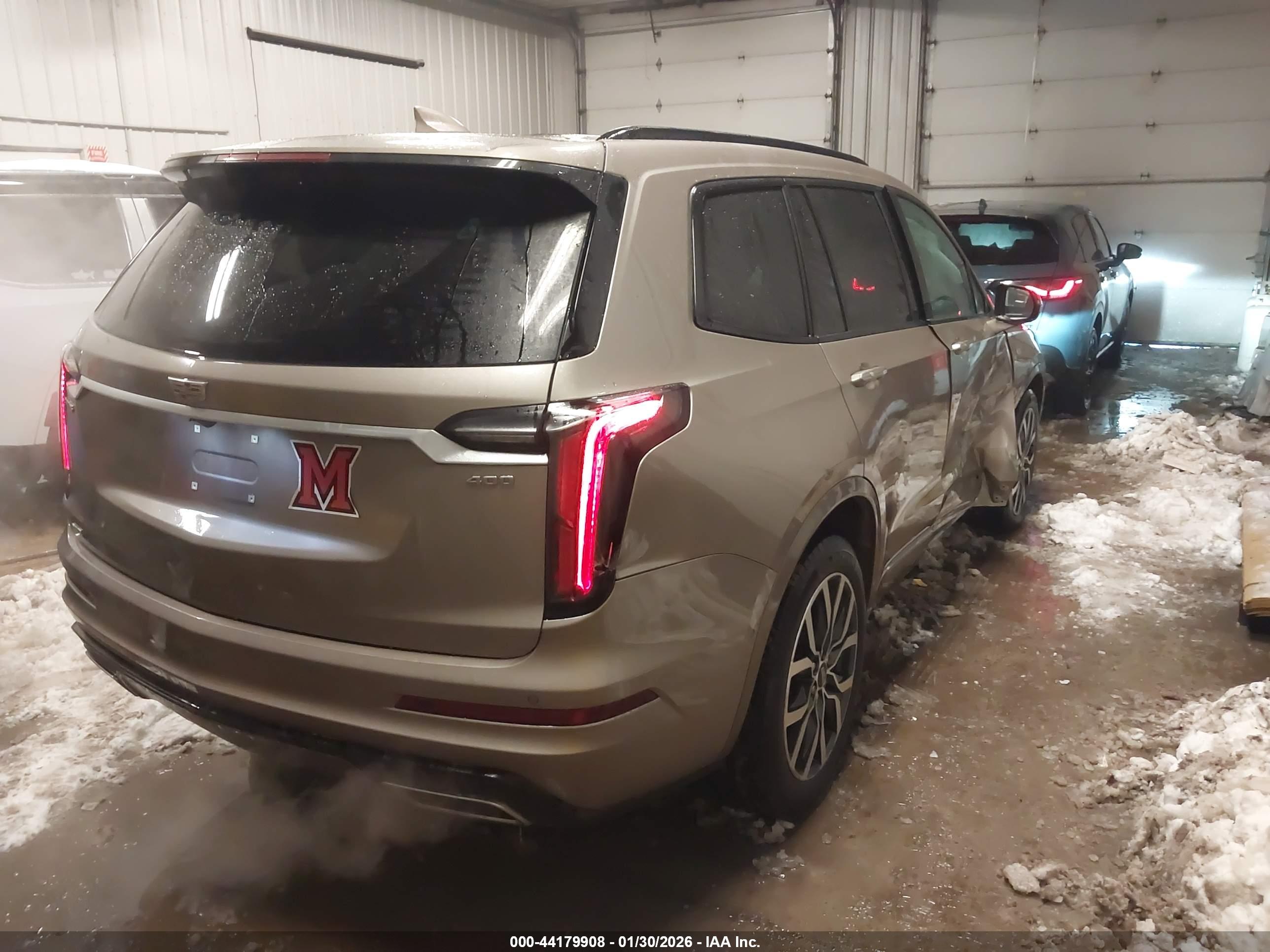 CADILLAC XT6 image 4