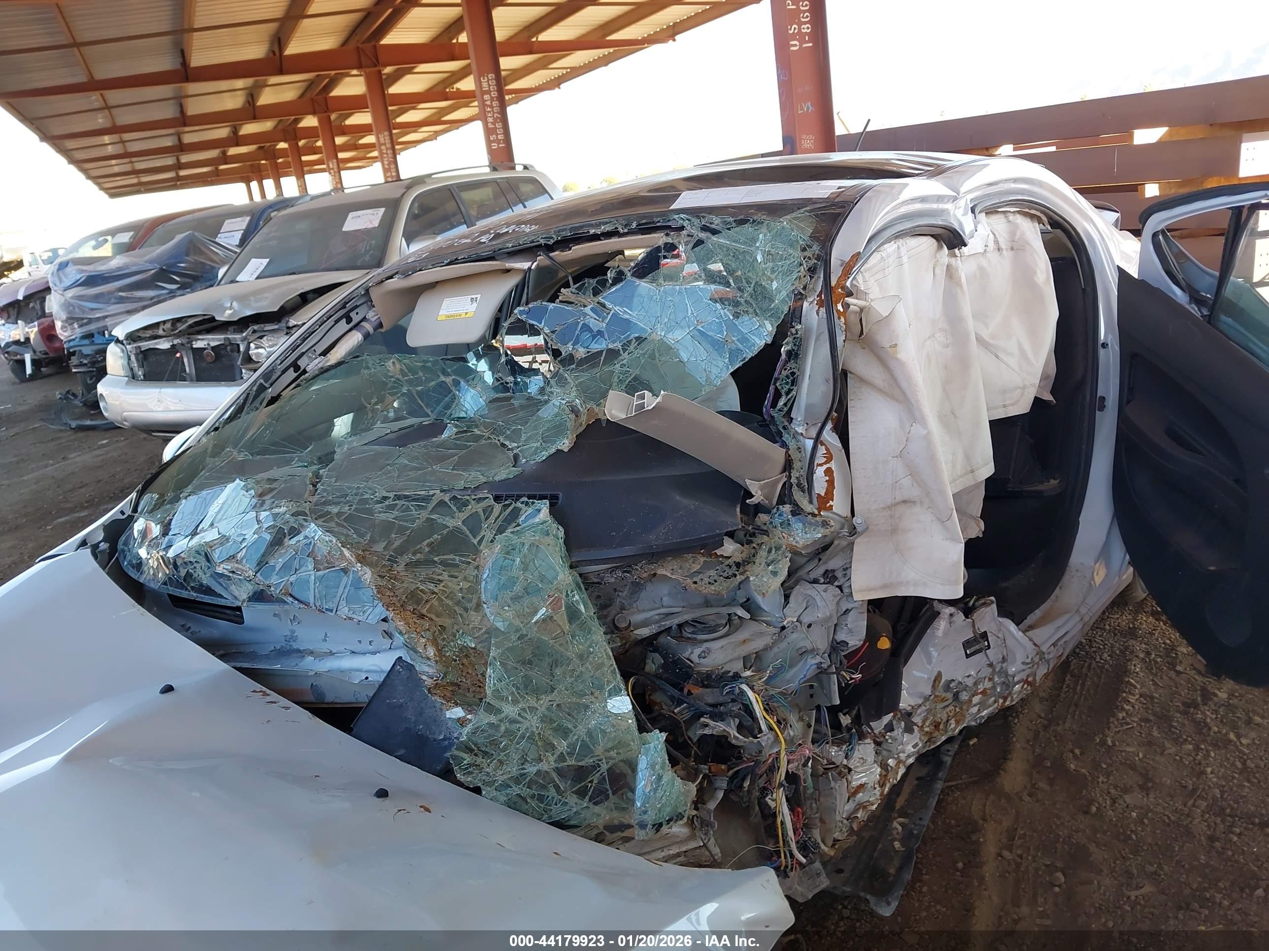 MITSUBISHI MIRAGE image 7