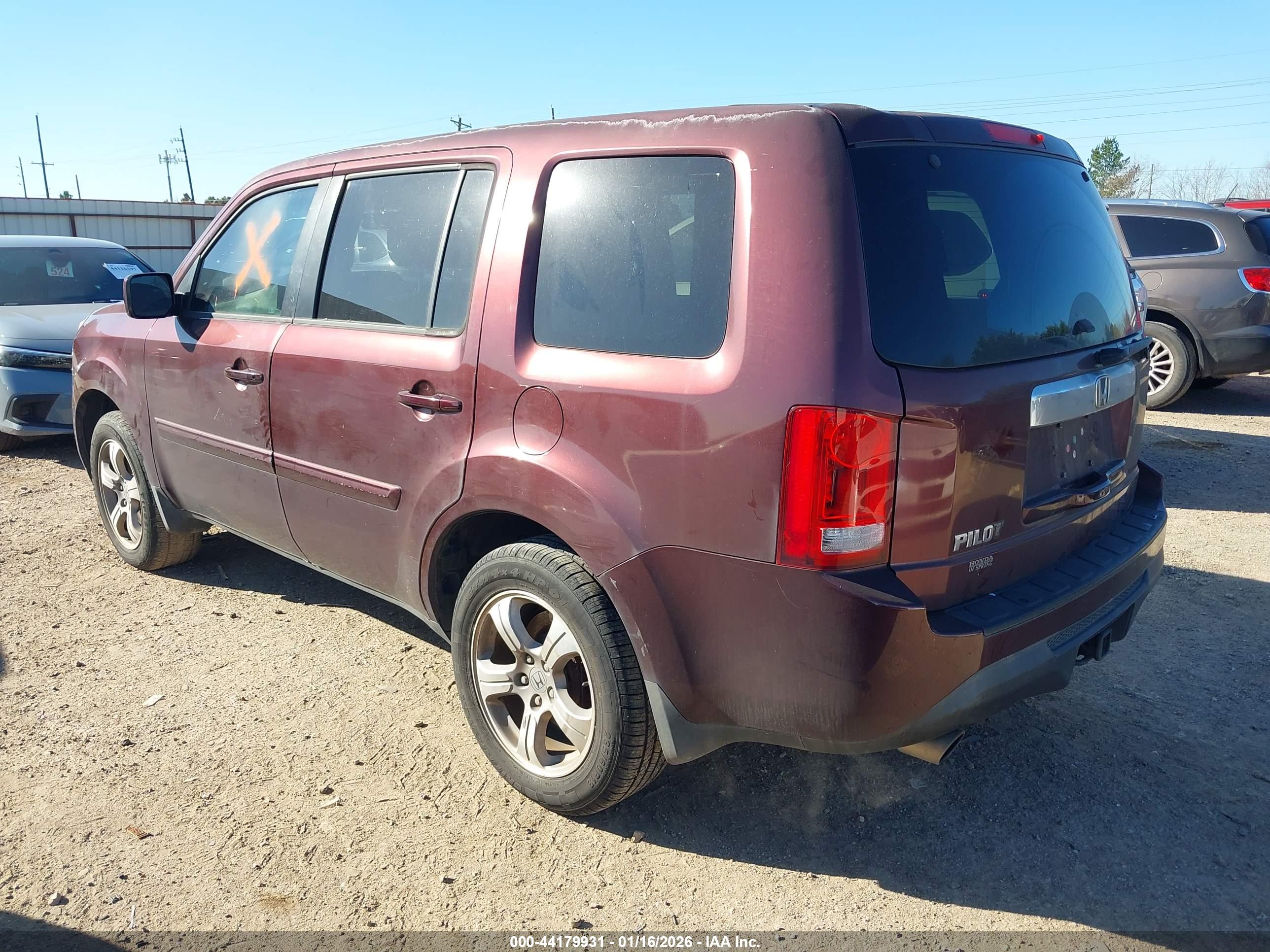 HONDA PILOT image 3