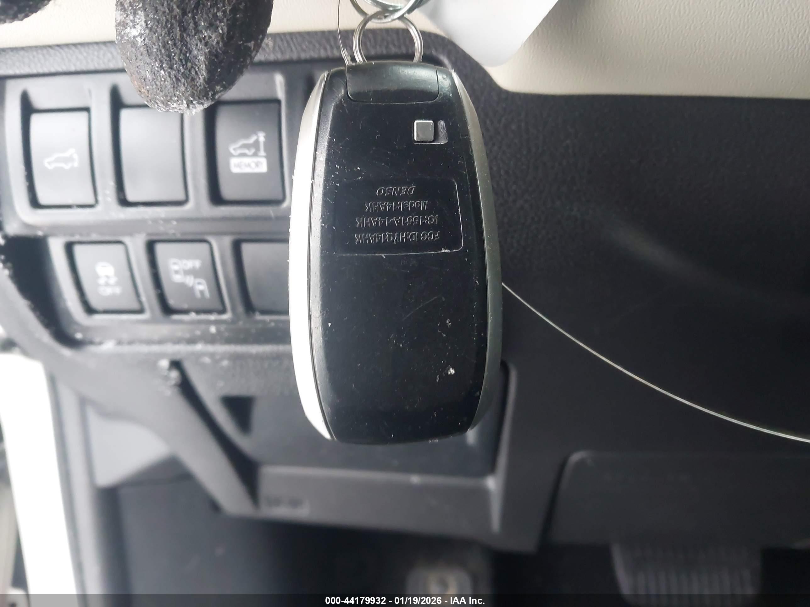 SUBARU ASCENT image 11
