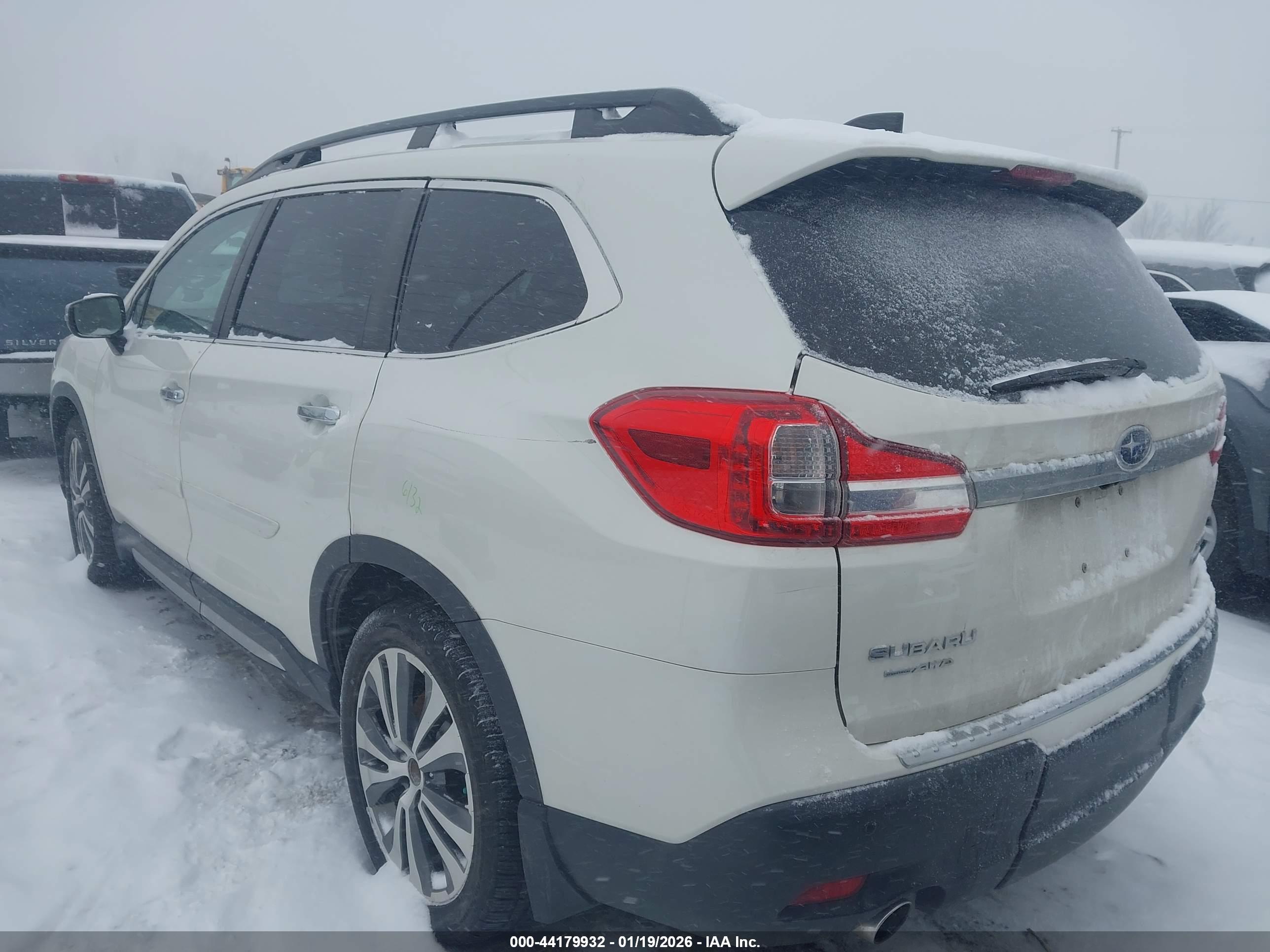 SUBARU ASCENT image 3
