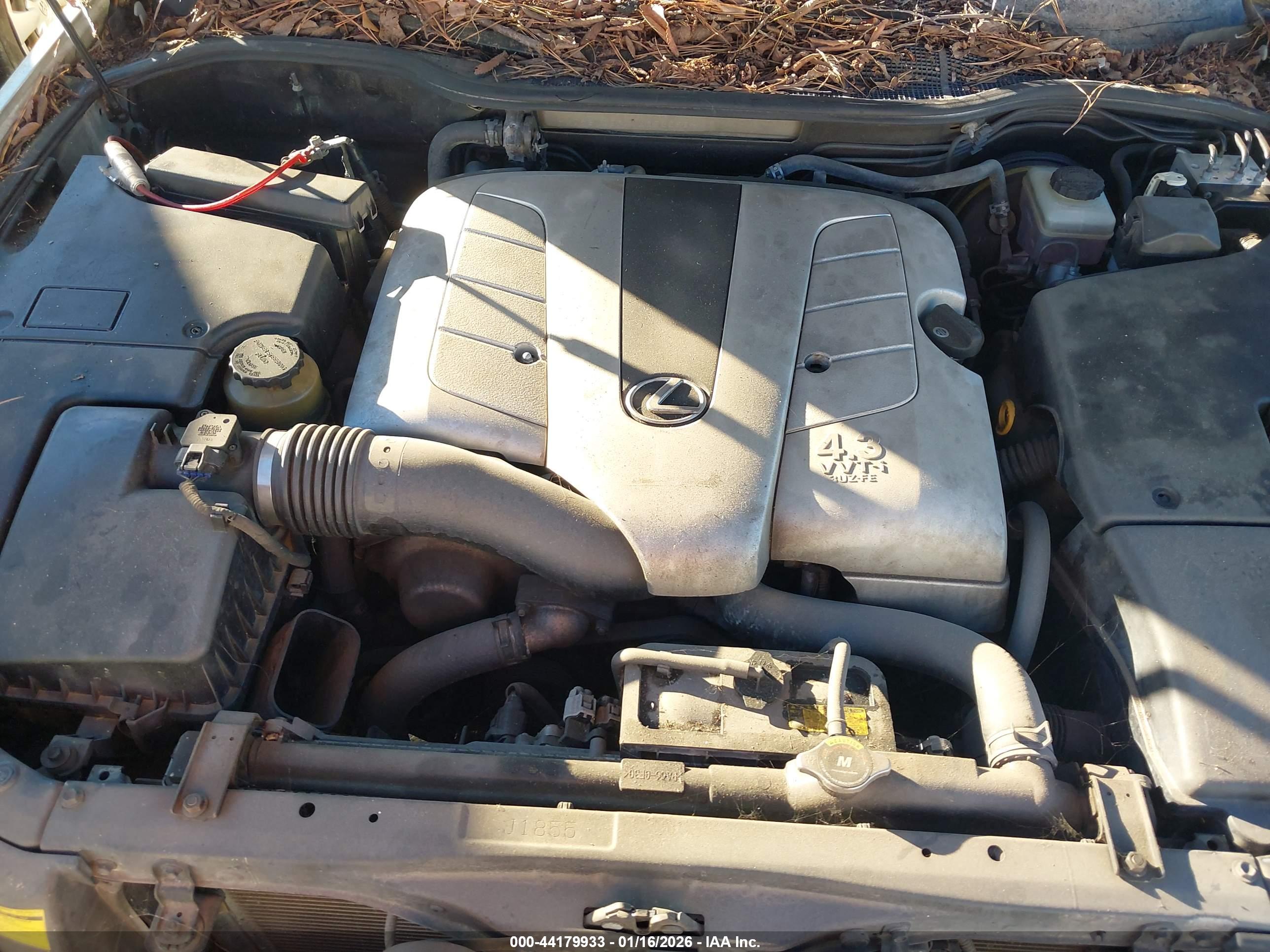 LEXUS LS image 10