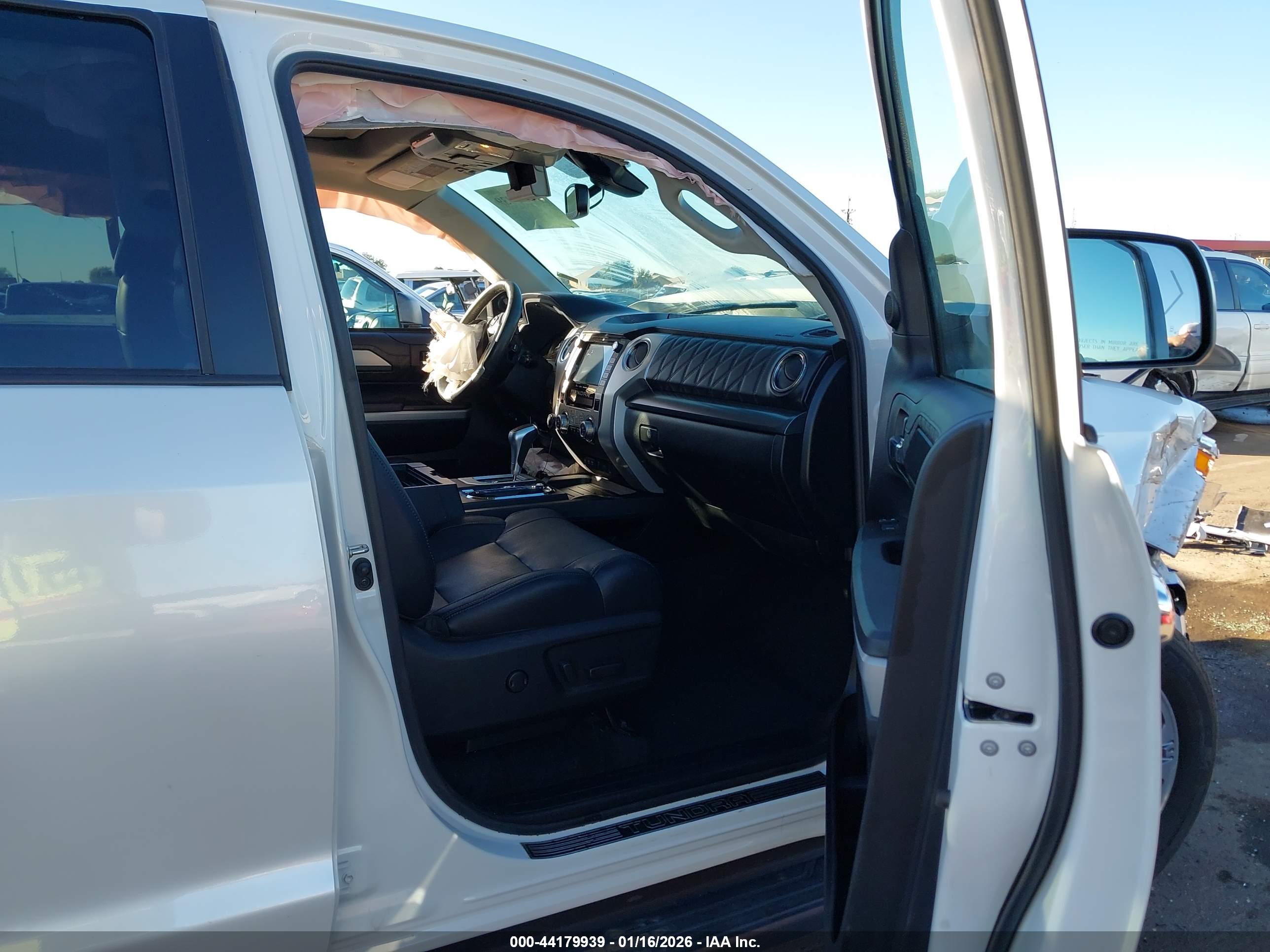 TOYOTA TUNDRA image 5