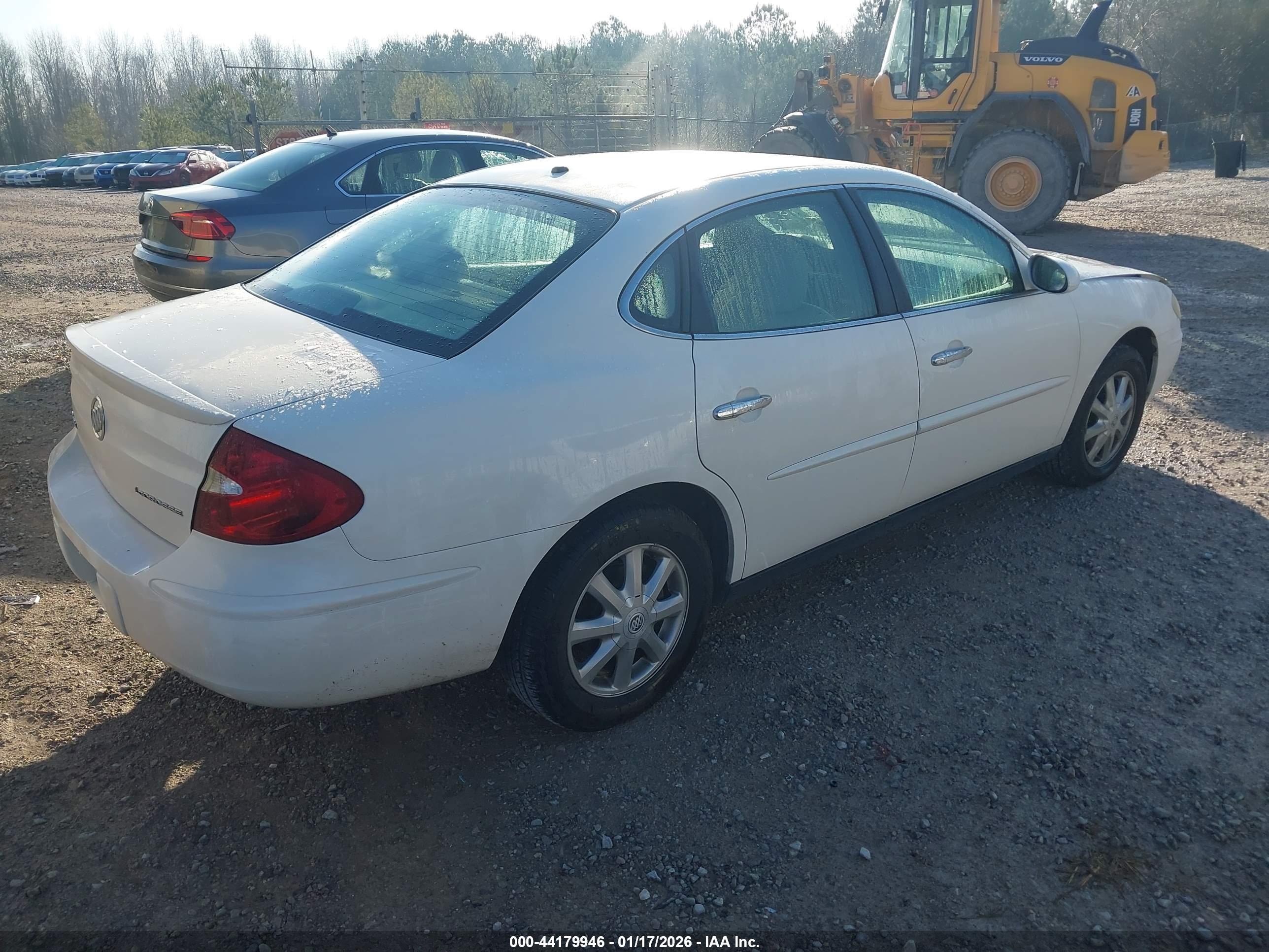 BUICK LACROSSE image 4