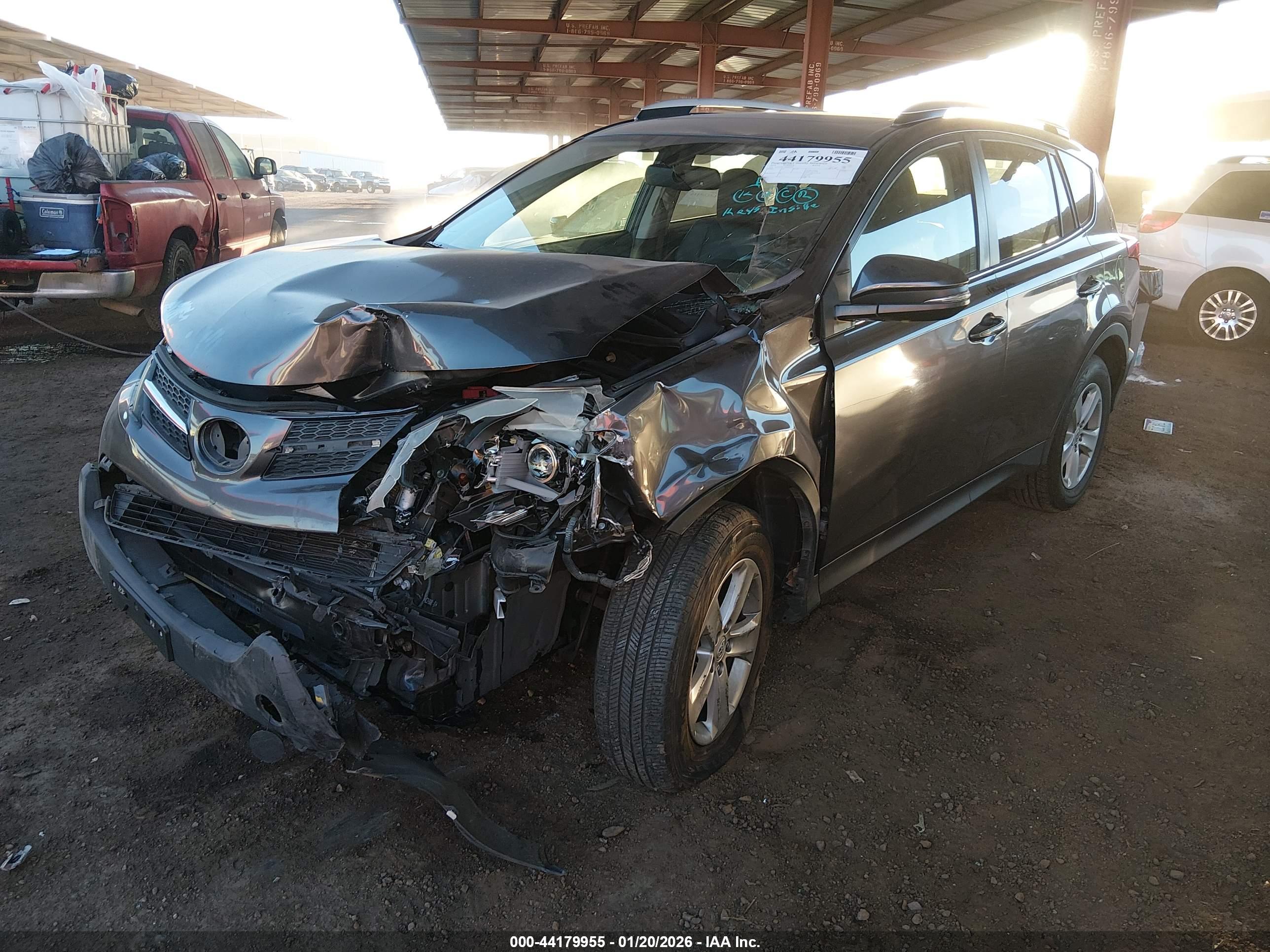 TOYOTA RAV4 image 2