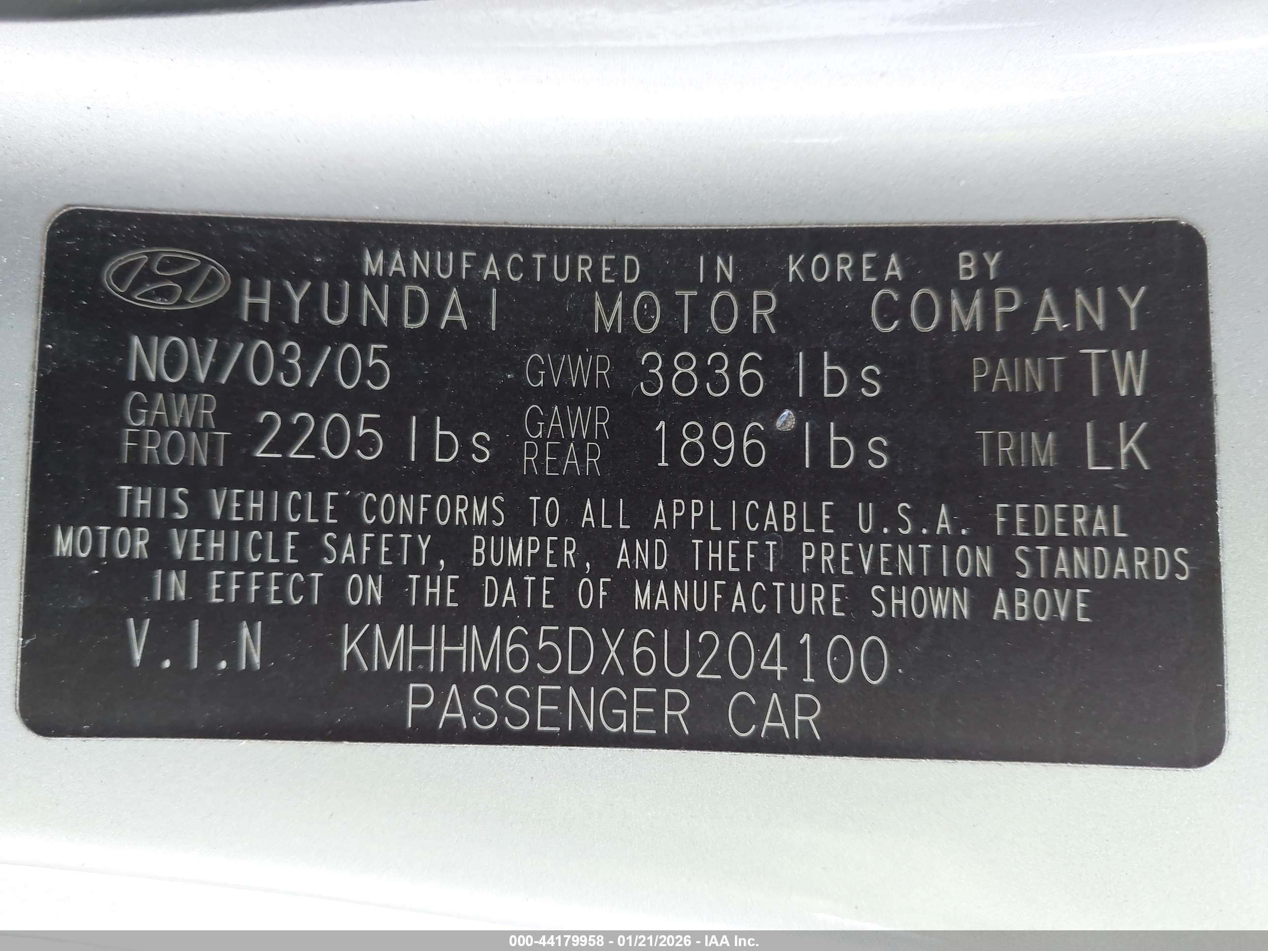 HYUNDAI TIBURON image 9